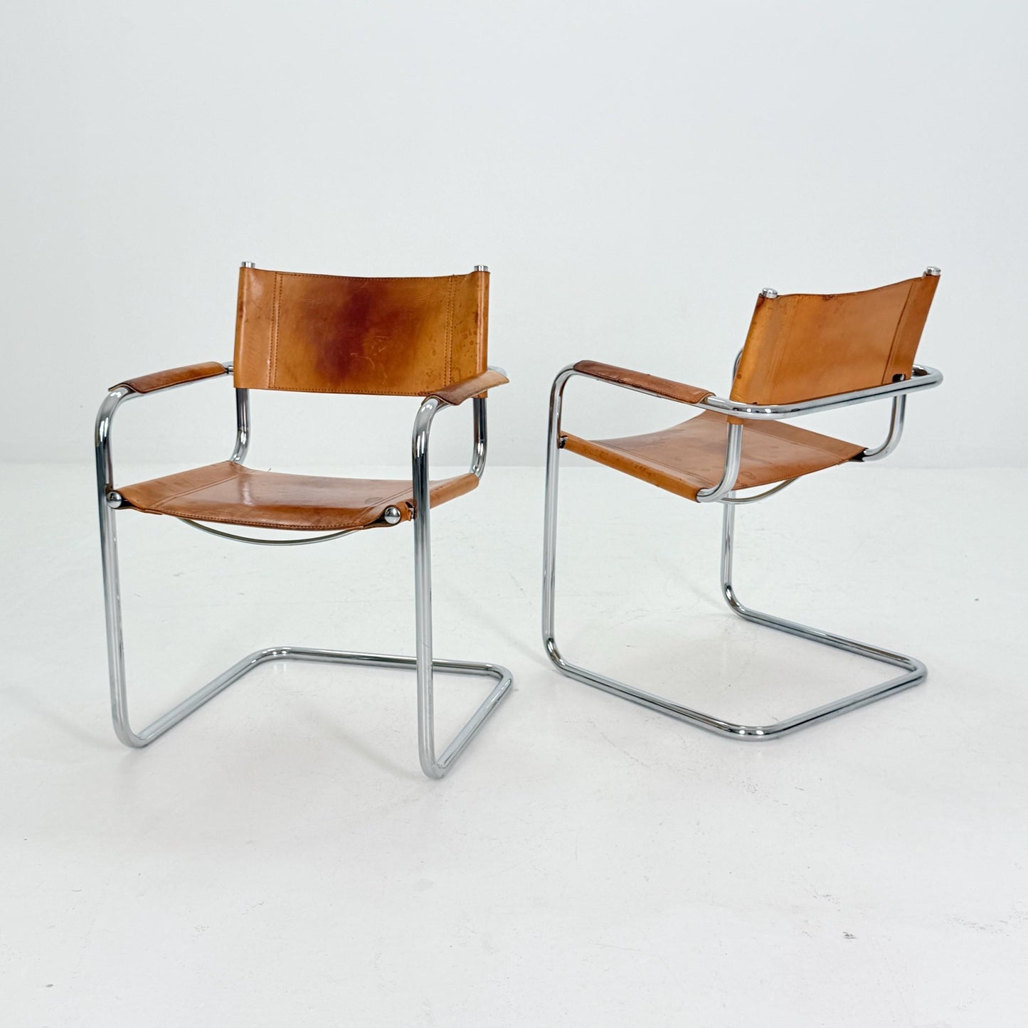 Set of 2 Mid century Bauhaus cognac armchairs by Mart stam & Marcel Brauer for Steel Line 1990s Italy
