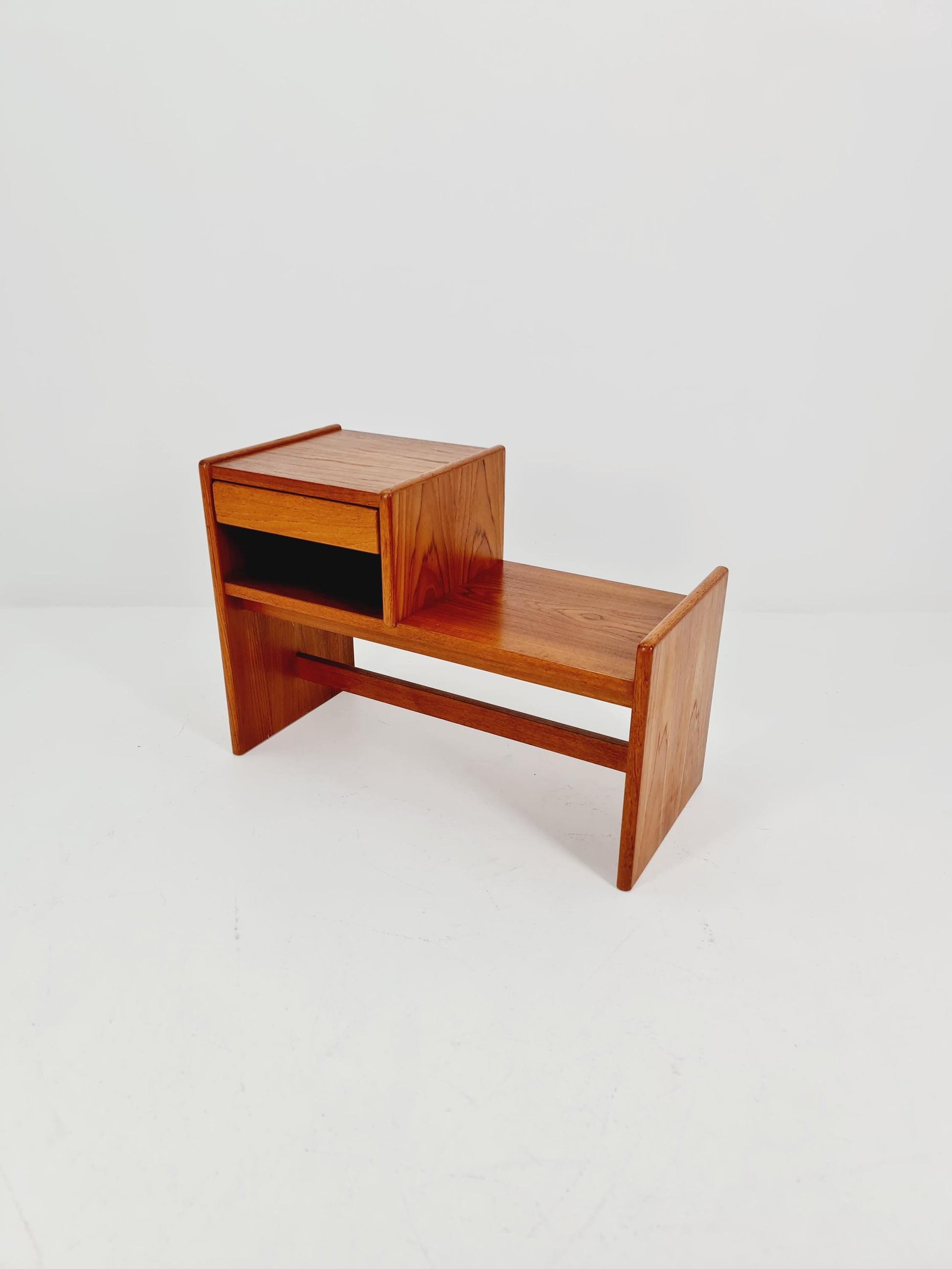 Danish teak telefon table/ hallway table By Bornholm Möbelfabrik, 1960s