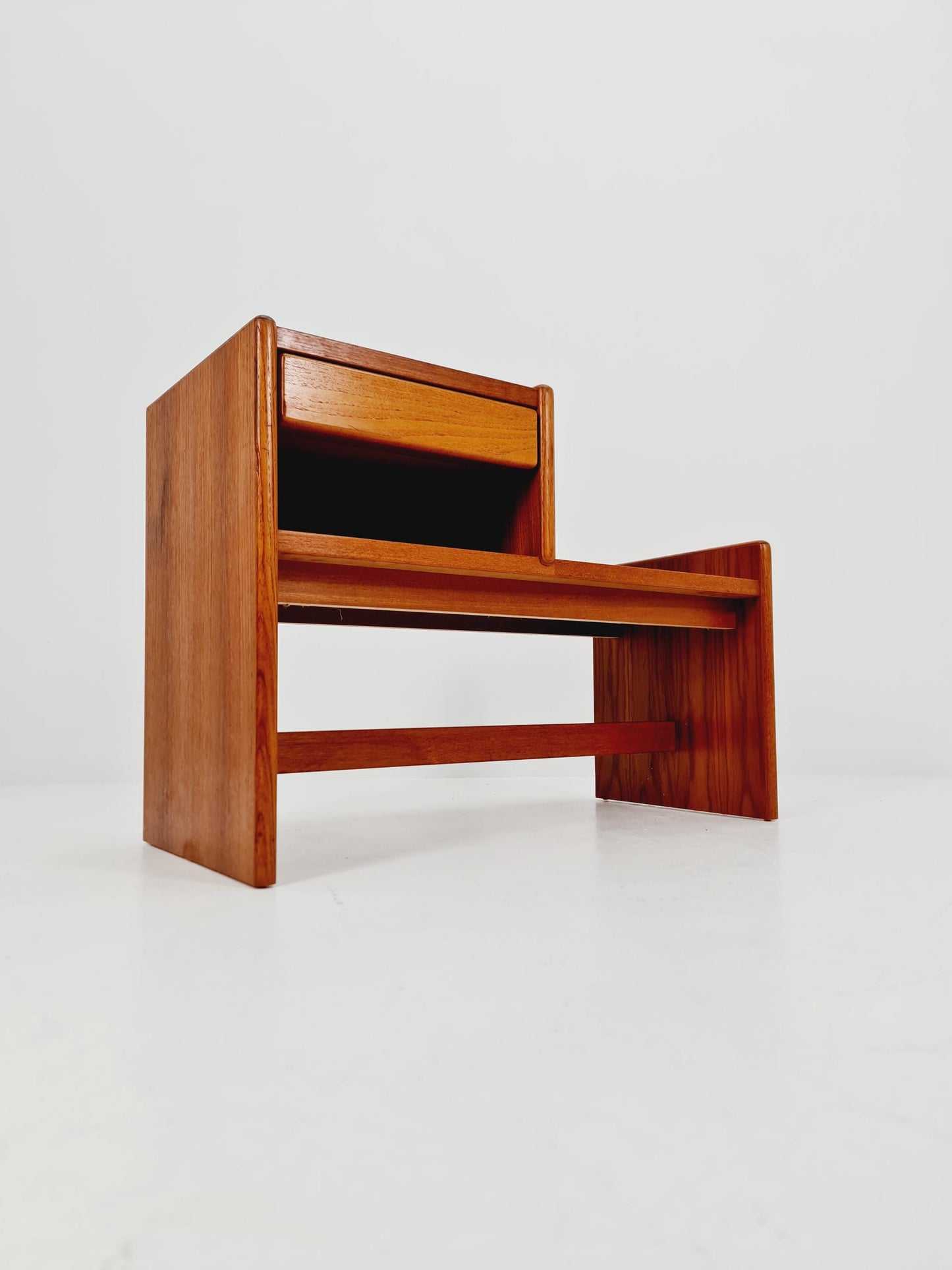 Danish teak telefon table/ hallway table By Bornholm Möbelfabrik, 1960s