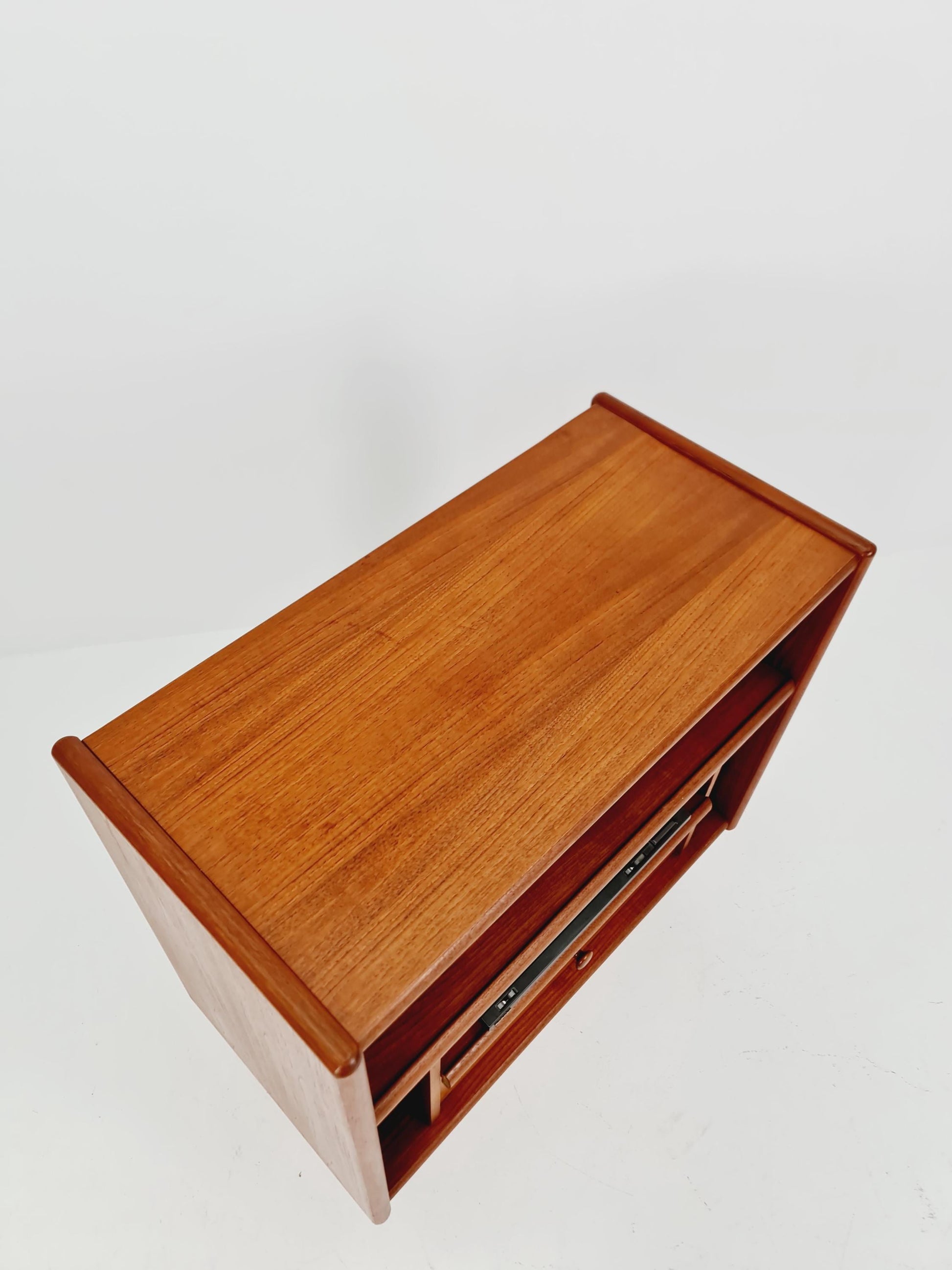 Mid century Solid Danish teak hallway cabinet, Record cabinet By Dyrlund 1960s