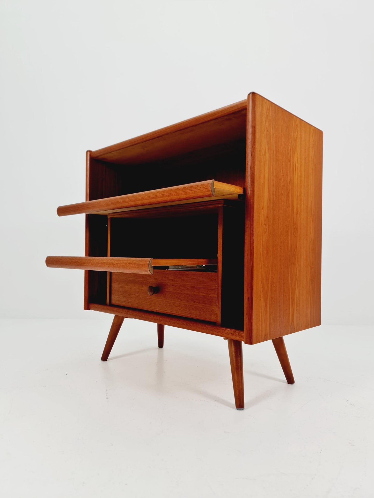 Mid century Solid Danish teak hallway cabinet, Record cabinet By Dyrlund 1960s