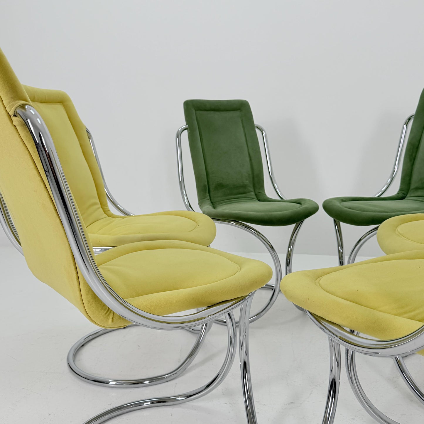 Set of 6 Mid Century Italian Dining Chairs by Tecnosalotto, 1970s