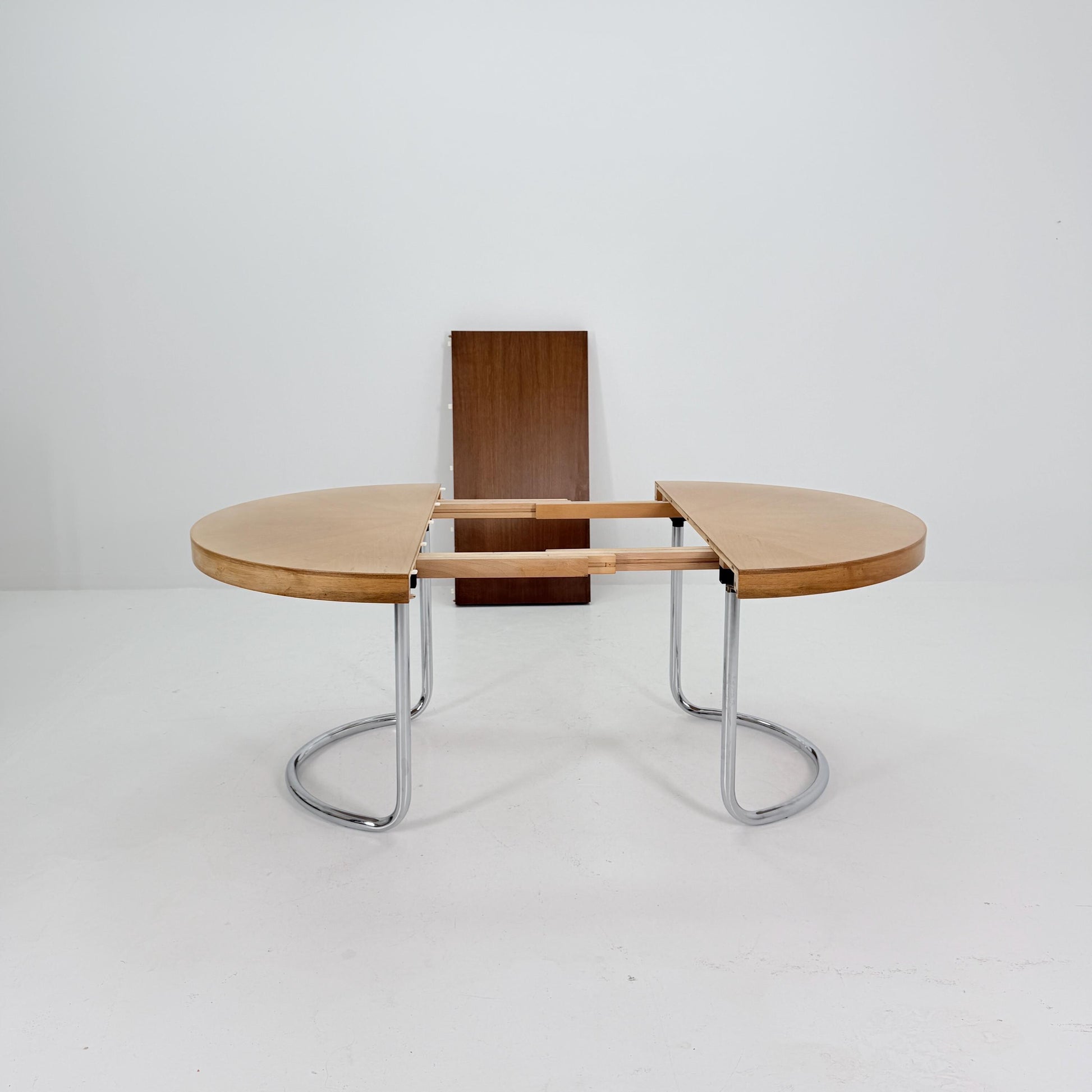 Mid Century Bauhaus Extendable Round Dining Table by Alma, Germany 1970s