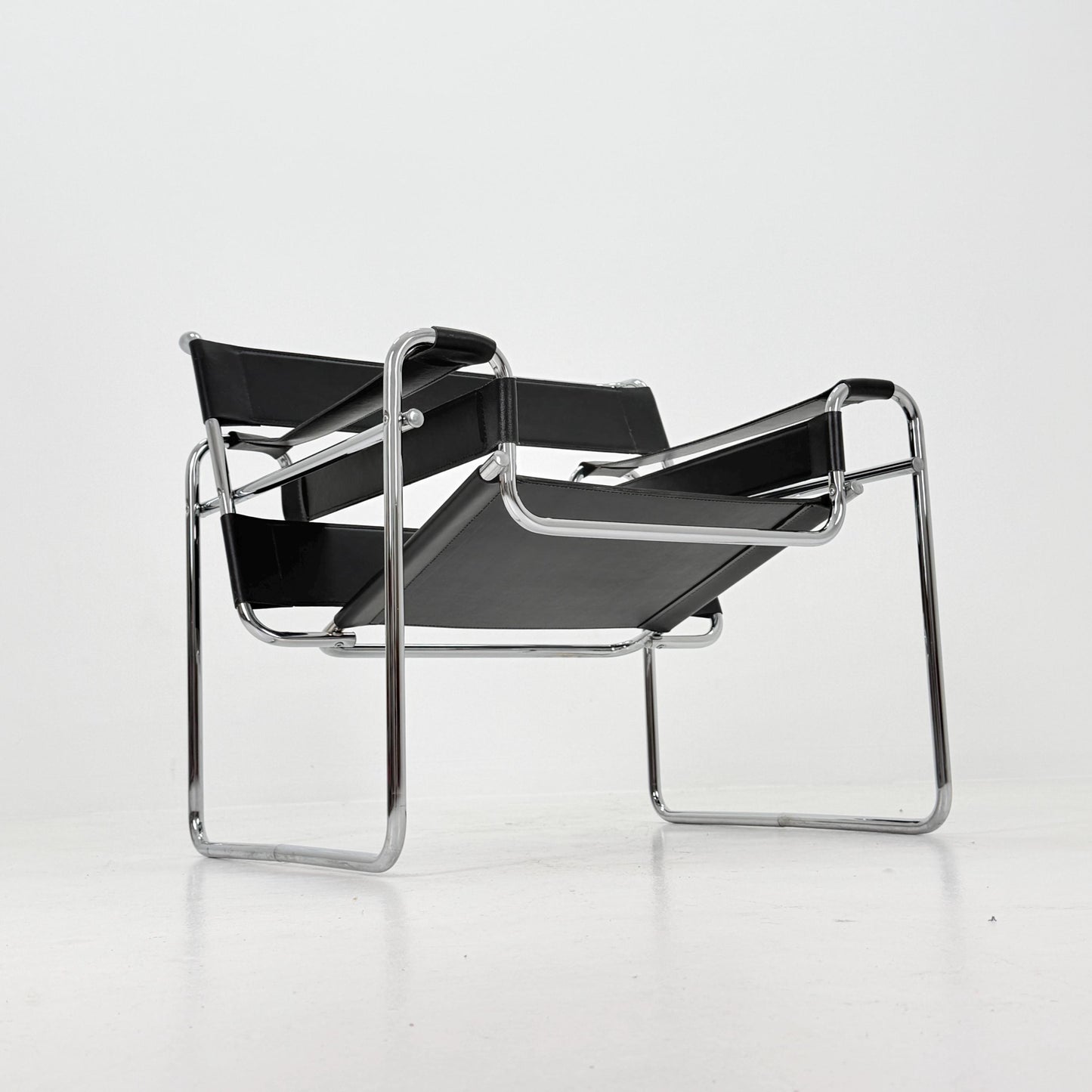 1 of 5 Mid century black B3 armchair WASSILY by Marcel Brauer, 1990s Italy