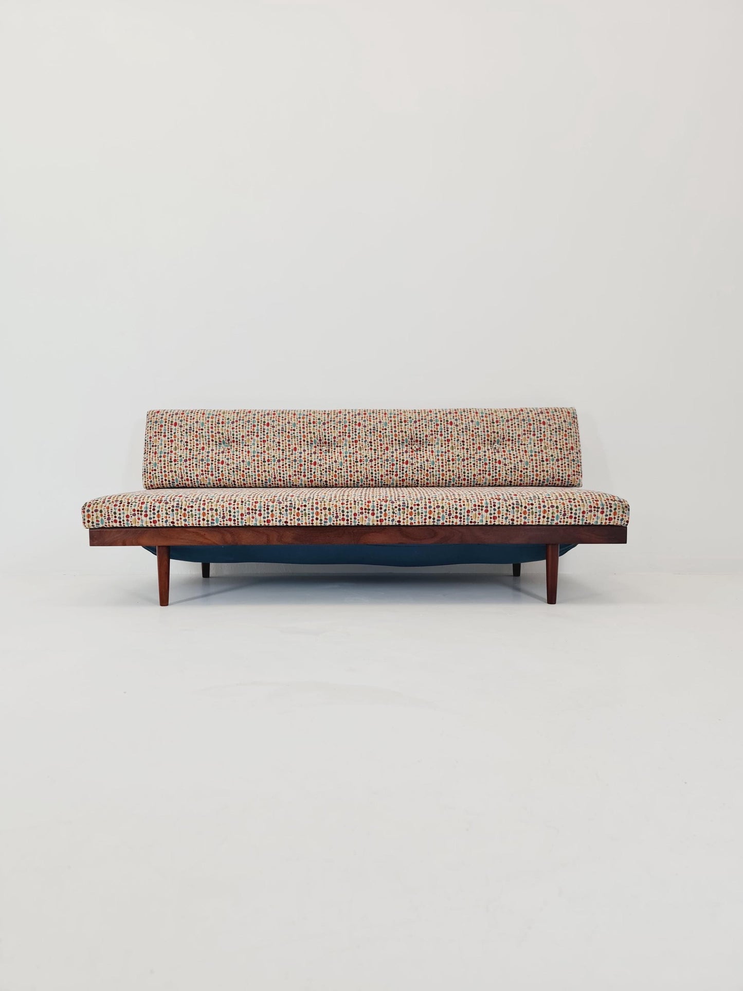 Ingmar Relling “Svane” Daybed – Norwegian Mid-Century Modern Sofa 1960s