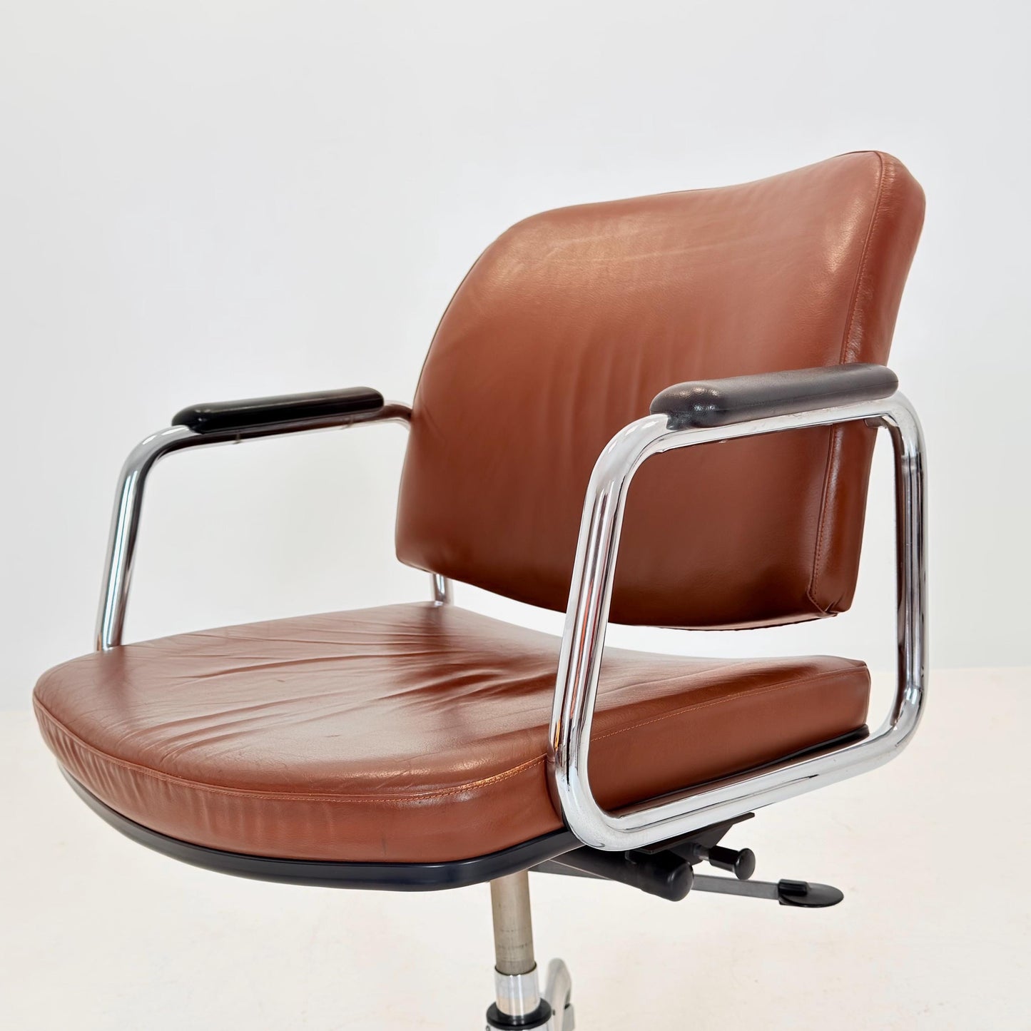 Mid-Century Italian office armchair attributed to Ico Parisi for MIM Roma Italy 1980s