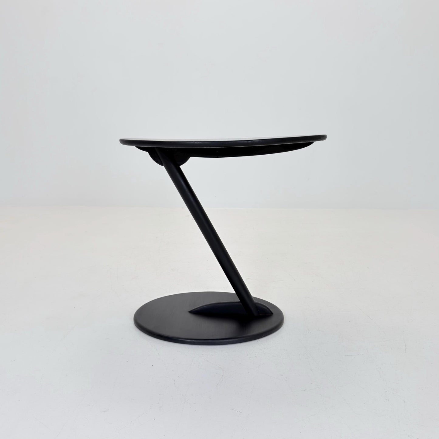Mid century Modern Ellipse Black Side Table – Germany, 1980s