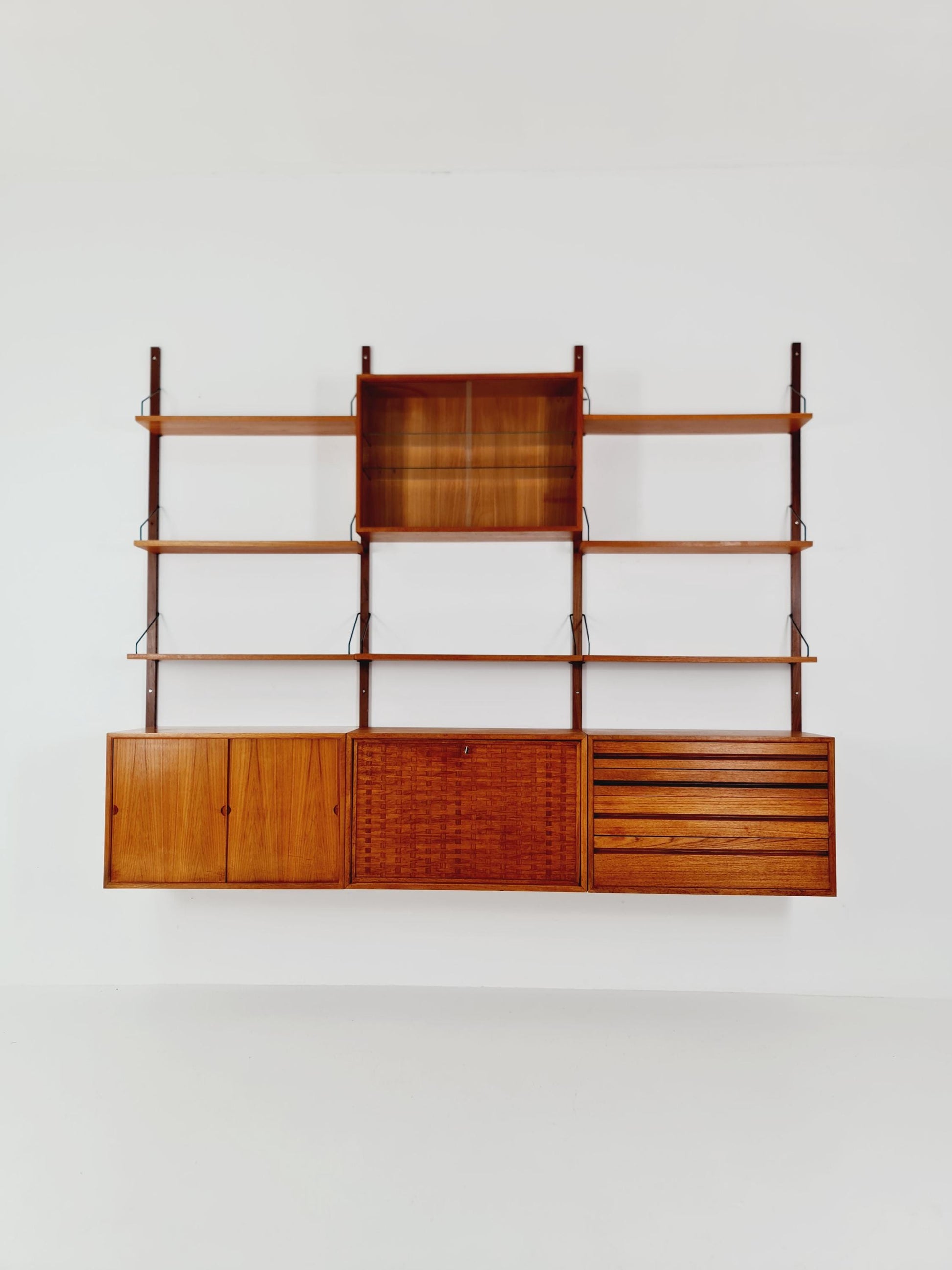 Big Mid century Danish Teak Wall Unit with 3 cabinets with show case by Poul Cadovius for Cado, Denmark, 1960s