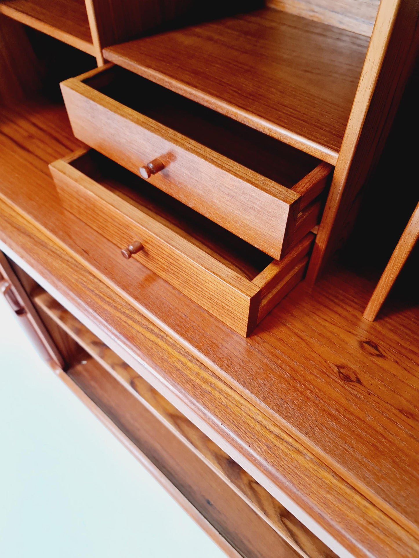 Midcentury Danish Teak vintage Secretary by E.Glasdam Jemsem for Vantinge Möbel industri 1970s