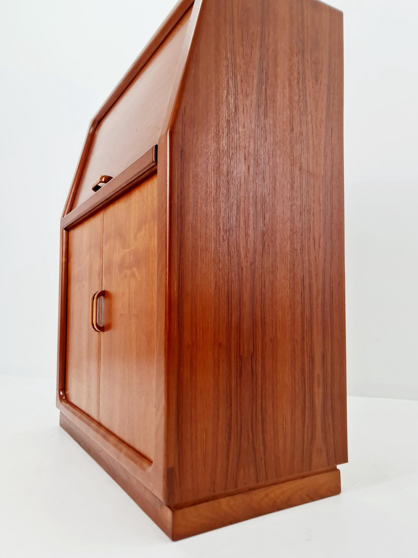 Midcentury Danish Teak vintage Secretary by E.Glasdam Jemsem for Vantinge Möbel industri 1970s