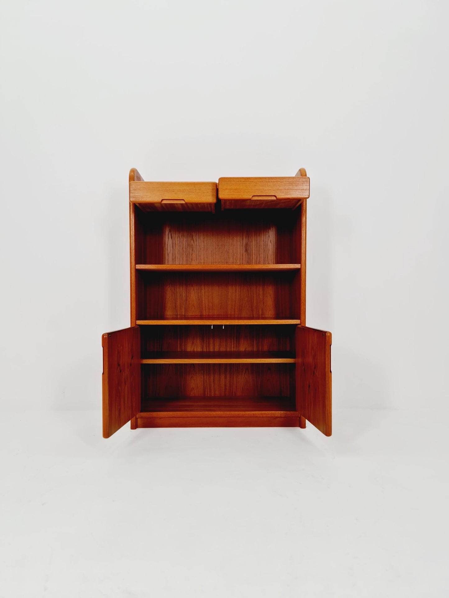 Danish freestanding vintage bookshelf system/ book case teak, Bornholm 1970s