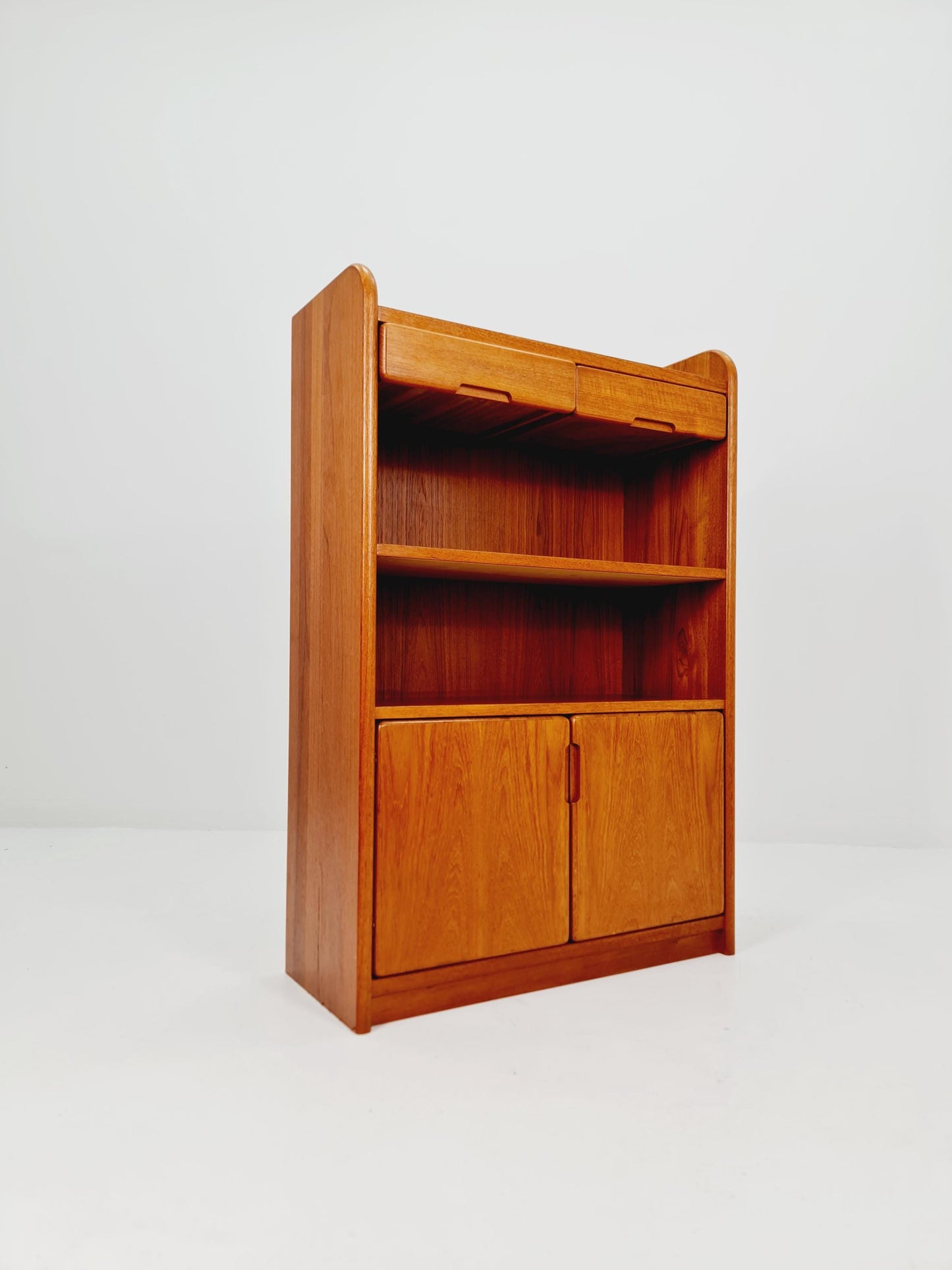 Danish freestanding vintage bookshelf system/ book case teak, Bornholm 1970s