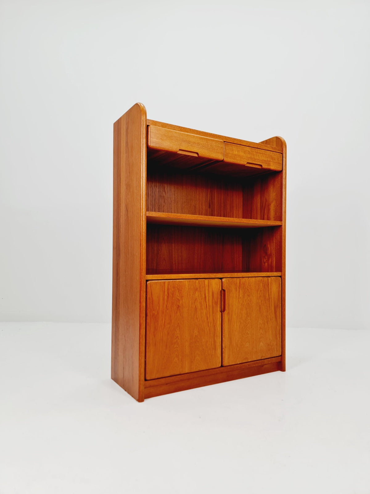 Danish freestanding vintage bookshelf system/ book case teak, Bornholm 1970s