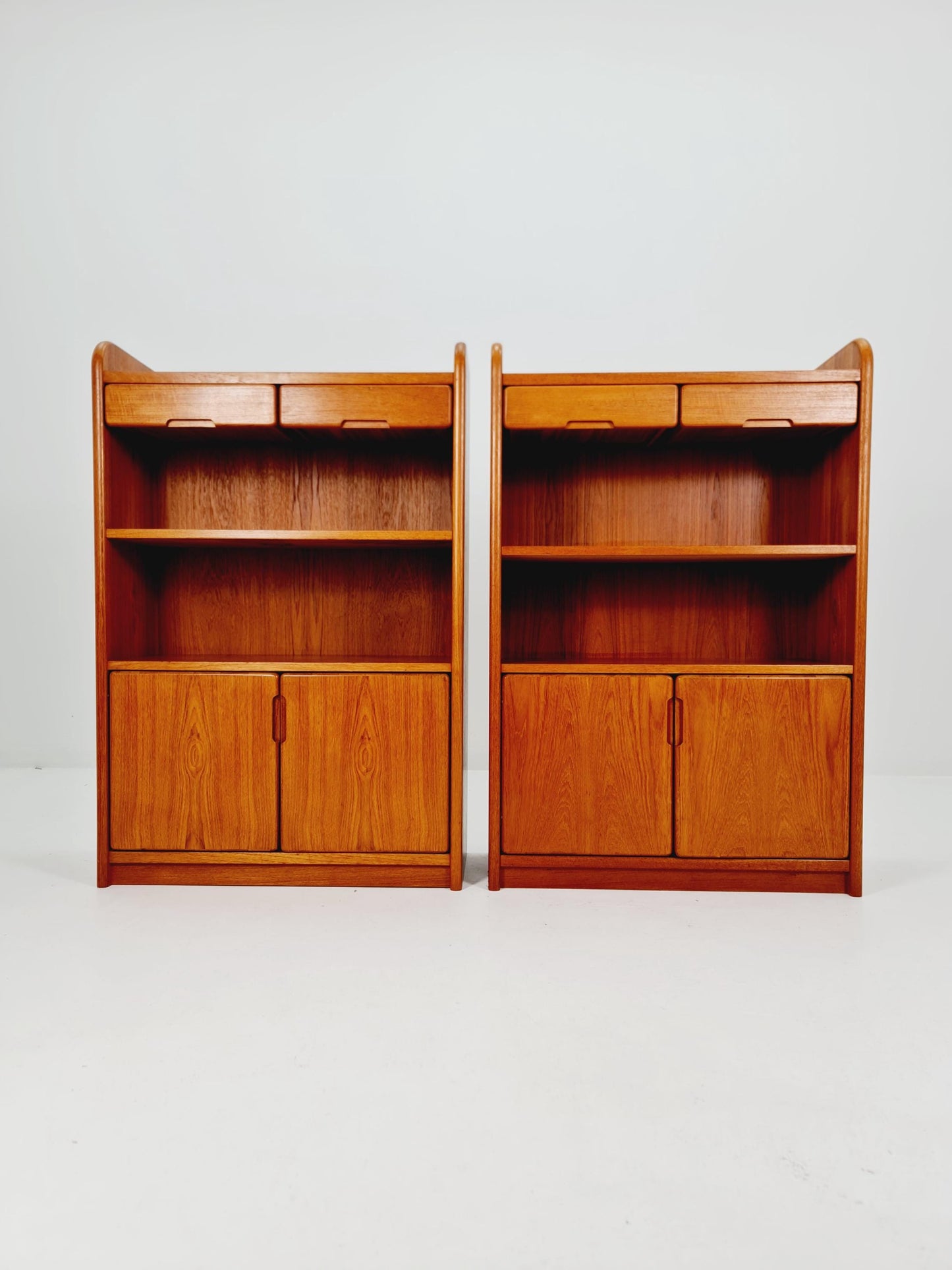 Danish freestanding vintage bookshelf system/ book case teak, Bornholm 1970s