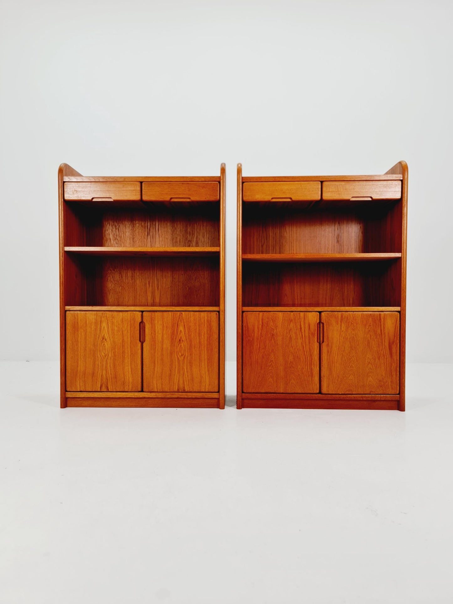 Danish freestanding vintage bookshelf system/ book case teak, Bornholm 1970s