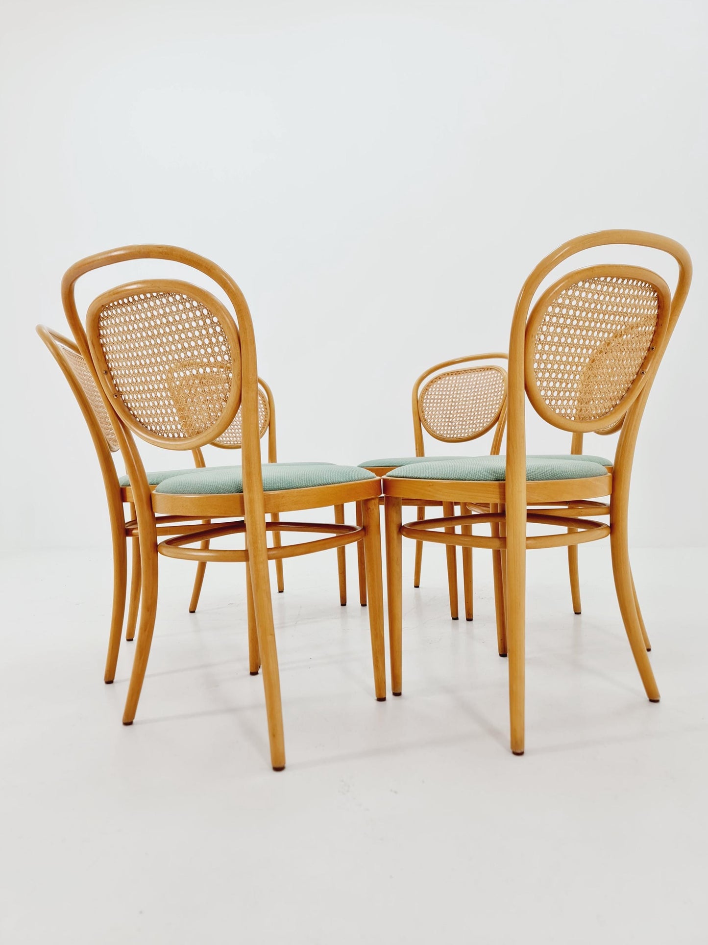 1 of 19 Original Thonet 215 R Bentwood Dining Chairs with Cane Backs &Rattan – Vintage Bistro / Cafe Chairs