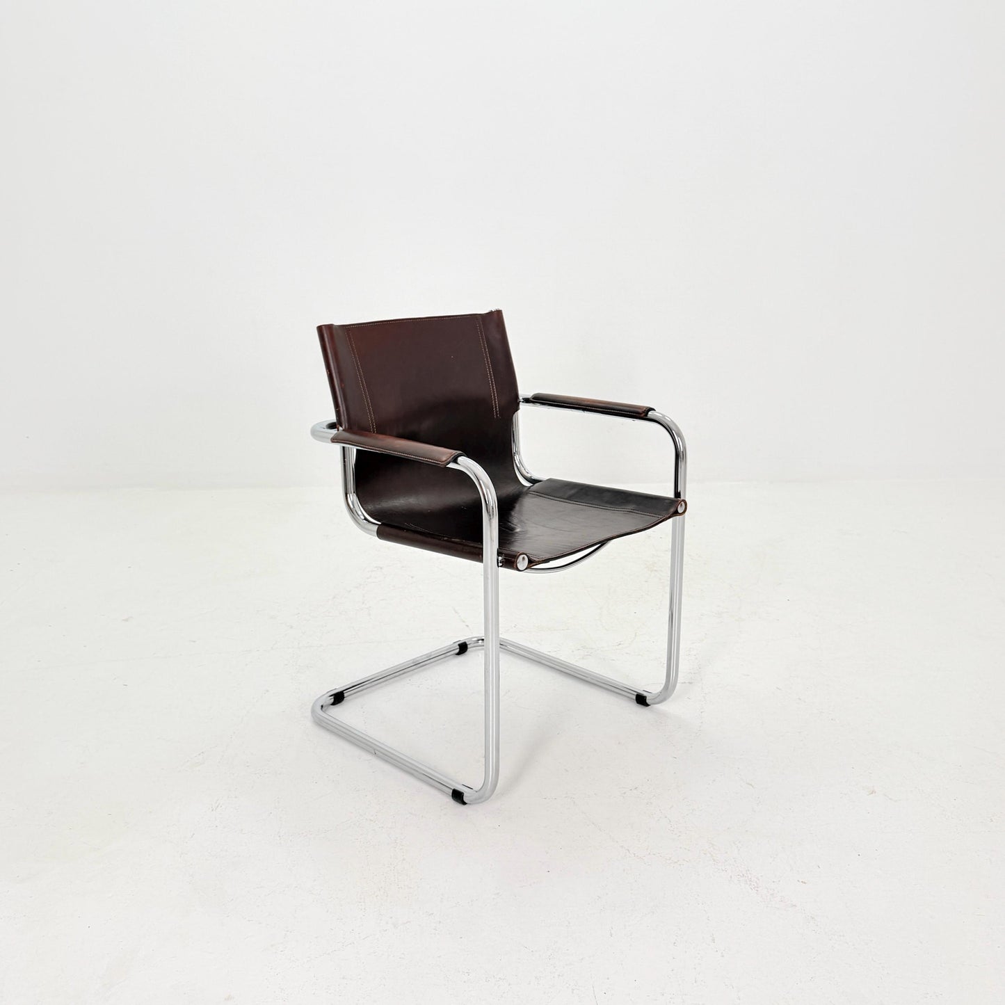 Mid century Bauhaus visitor armchair - brown leather Matteo Grassi 1970s Italy