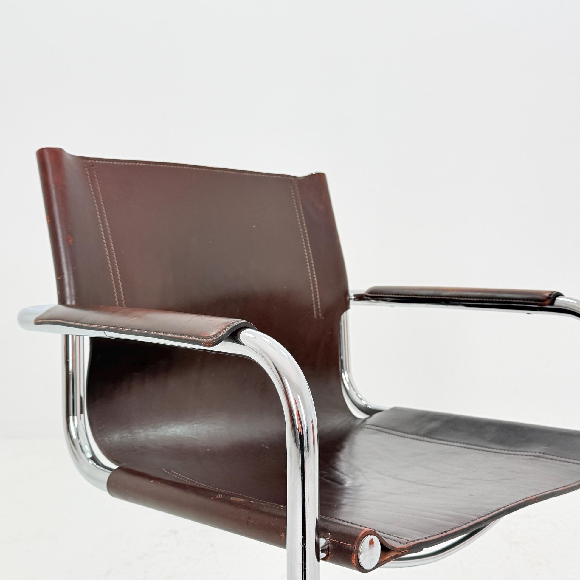Mid century Bauhaus visitor armchair - brown leather Matteo Grassi 1970s Italy