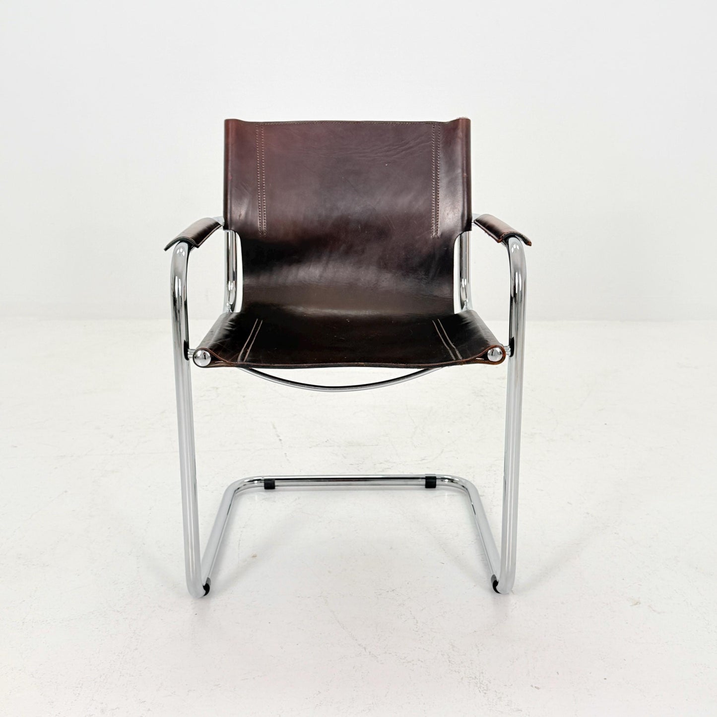 Set of 2 Matteo Grassi MG5 Visitor Chairs in Brown Leather – Bauhaus Cantilever Design by Mart Stam & Marcel Breuer, Italy 1970s