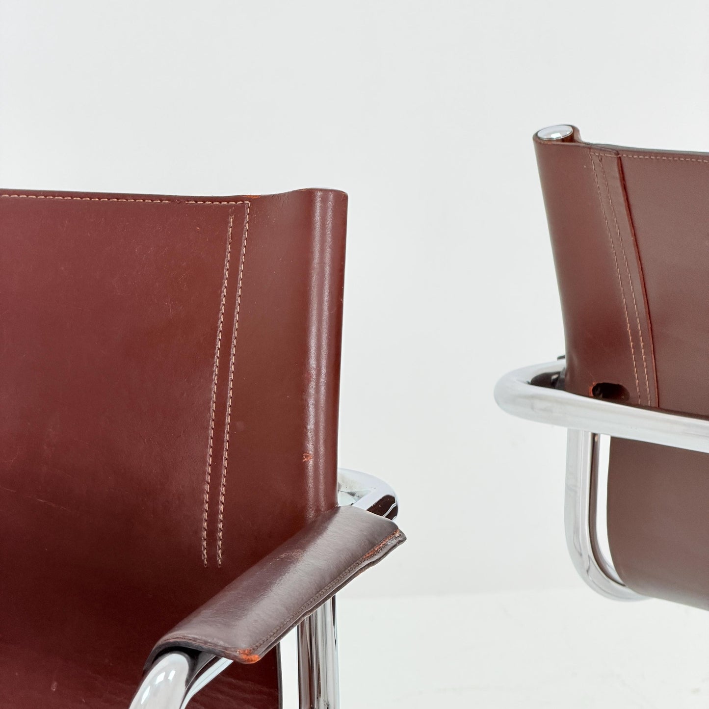 Set of 2 Matteo Grassi MG5 Visitor Chairs in Brown Leather – Bauhaus Cantilever Design by Mart Stam & Marcel Breuer, Italy 1970s