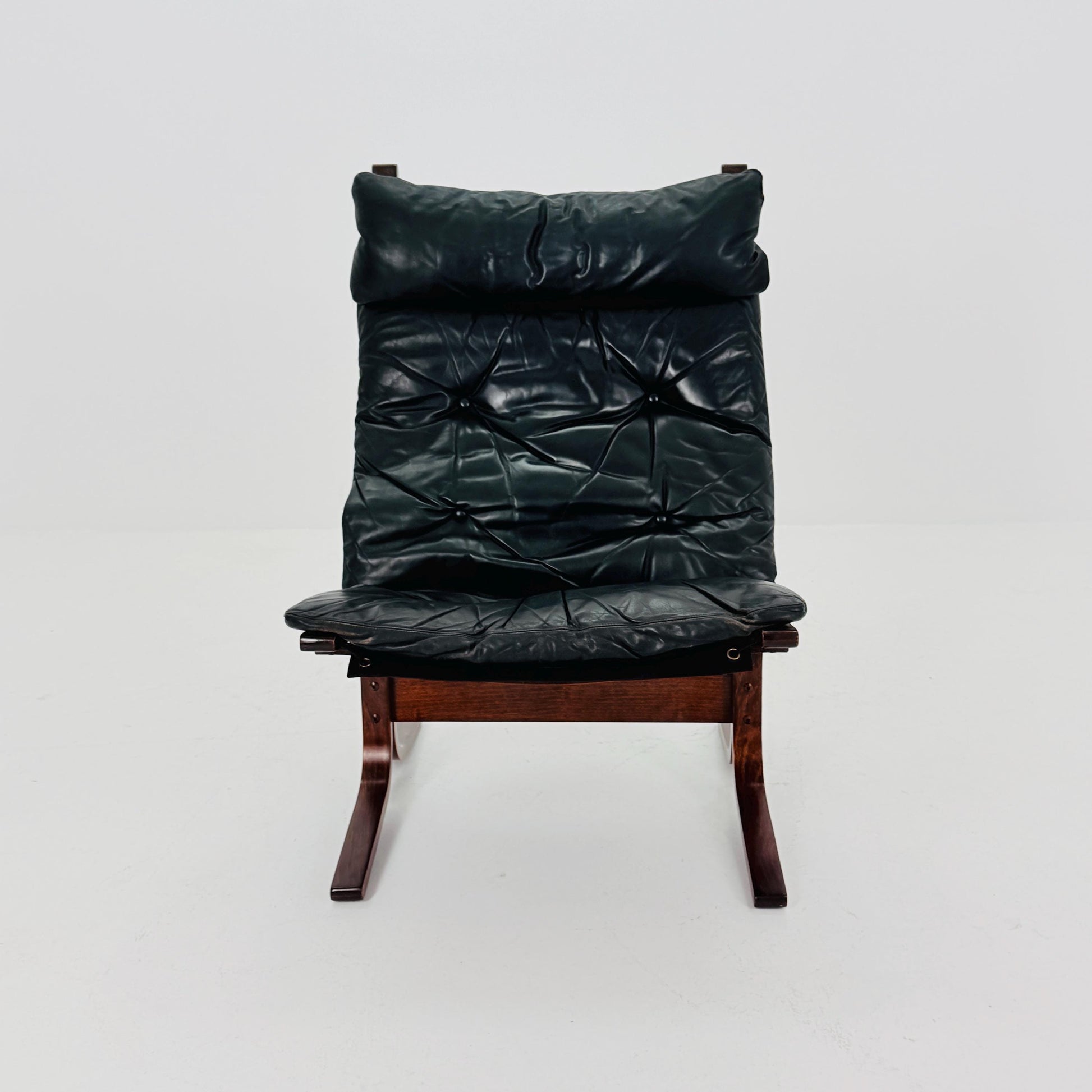 Mid century armchair “Siesta” by Ingmar Relling, Westnofa Furniture, Norway. 1960s