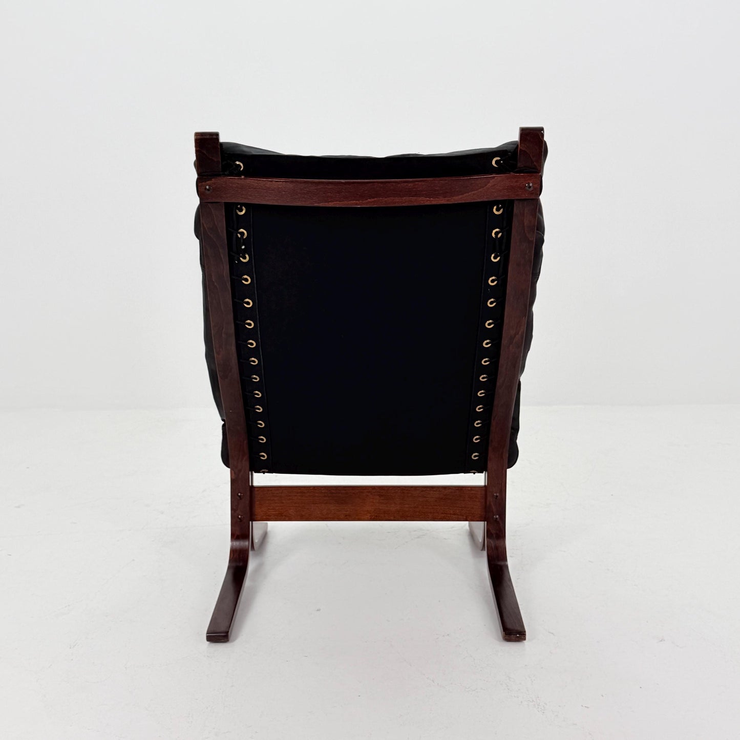 Mid century armchair “Siesta” by Ingmar Relling, Westnofa Furniture, Norway. 1960s