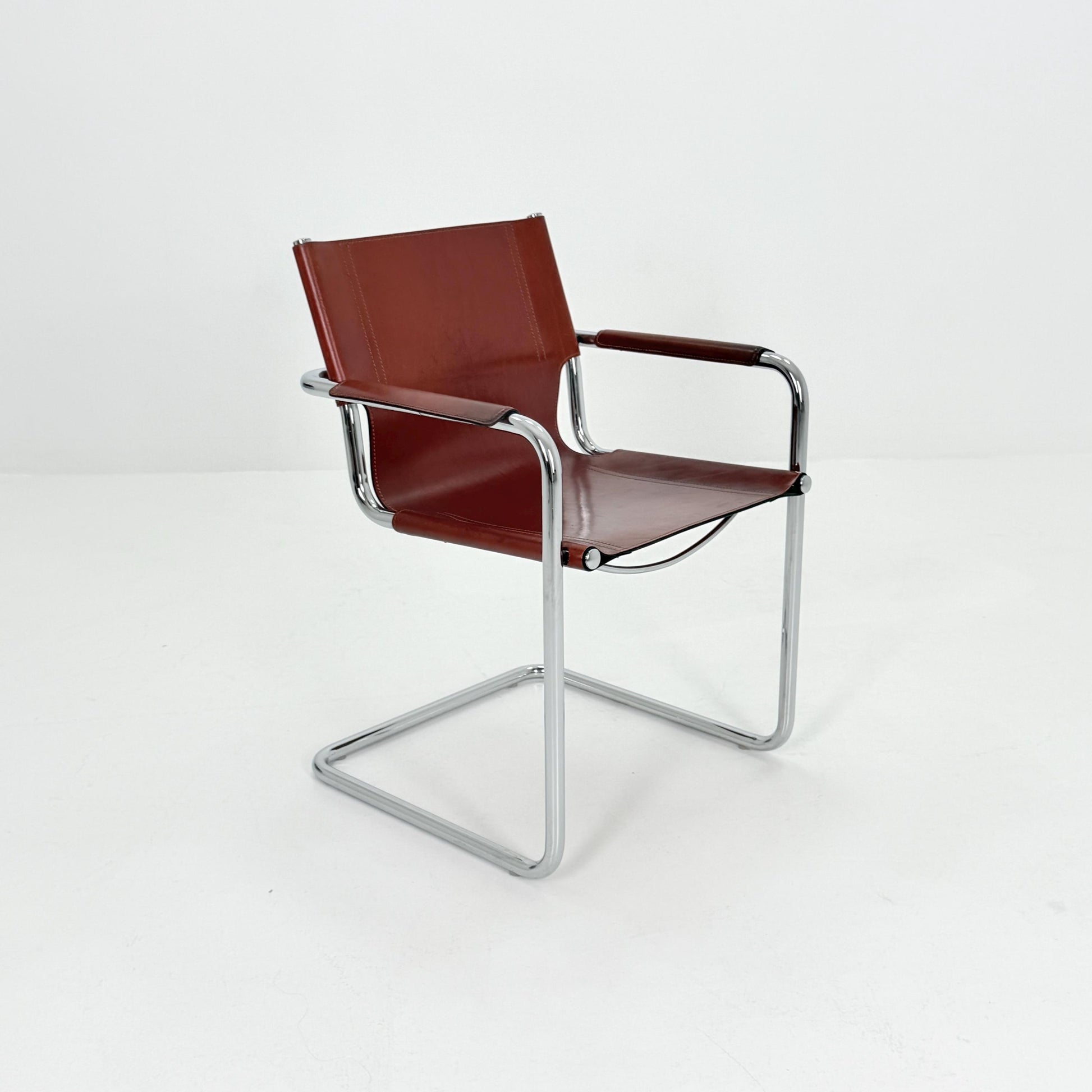 Set of 4 Matteo Grassi original Bauhaus design Visitor model armchairs dark cognac Leather Italy 1970s