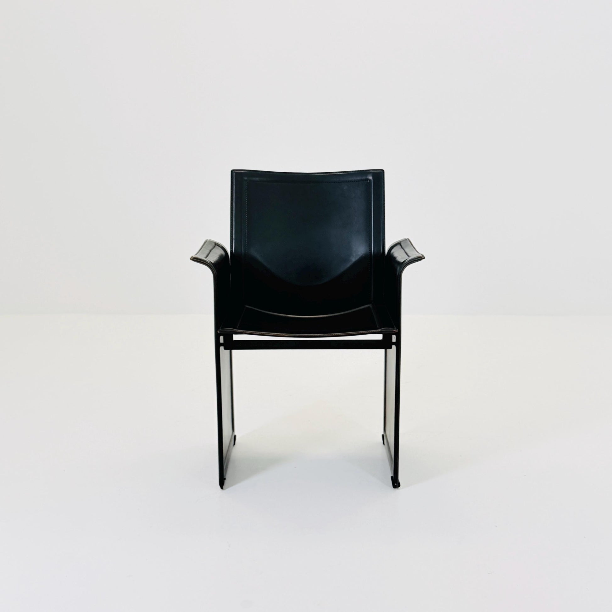 1 of 2 Mid-Century Italian “Korium” KM1 Black Leather Armchair by Tito Agnoli for Matteo Grassi, 1970s