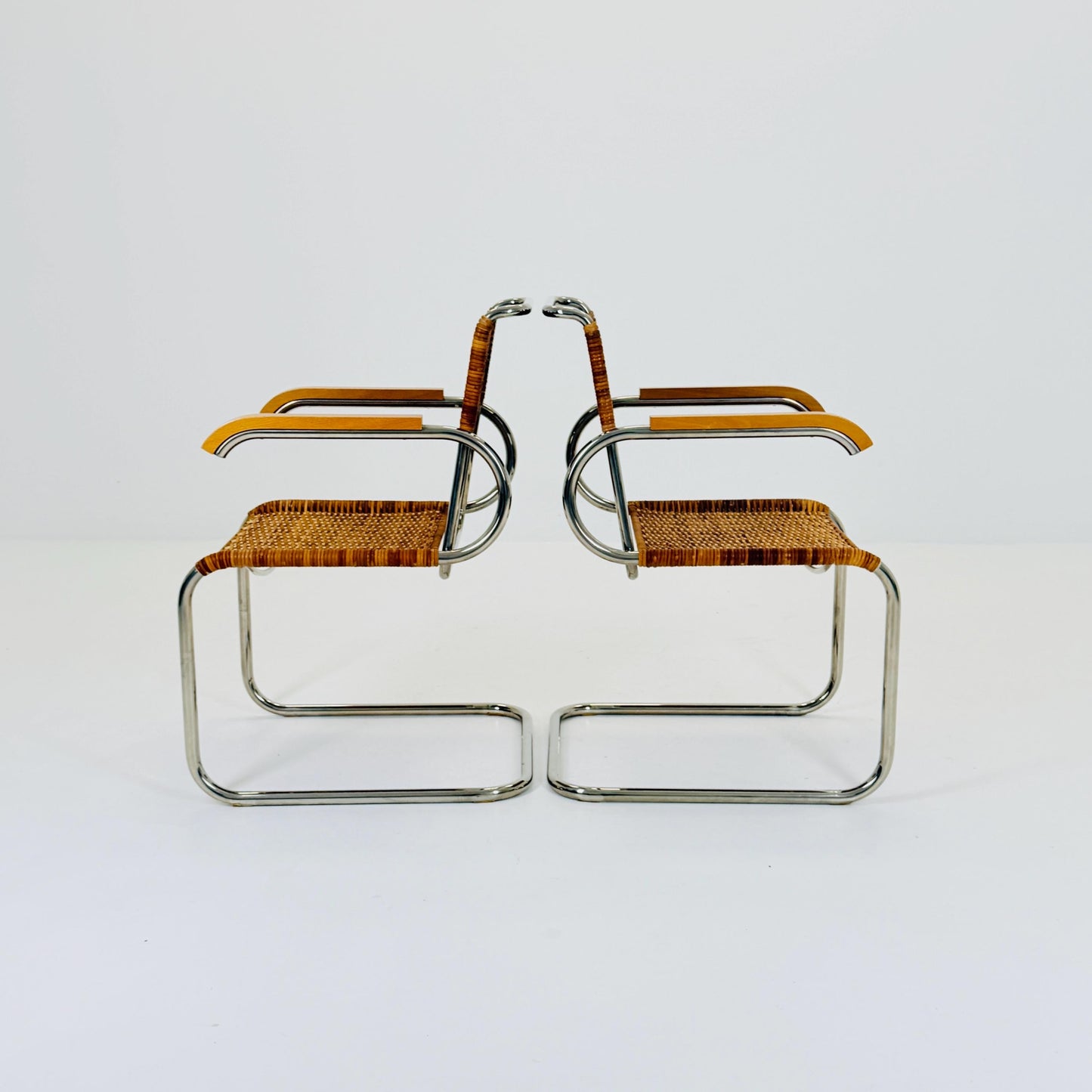 set of 2 Mid century Cantilever D40 Rattan armchairs for Marcel Breuer By Tecta Germany 1980s