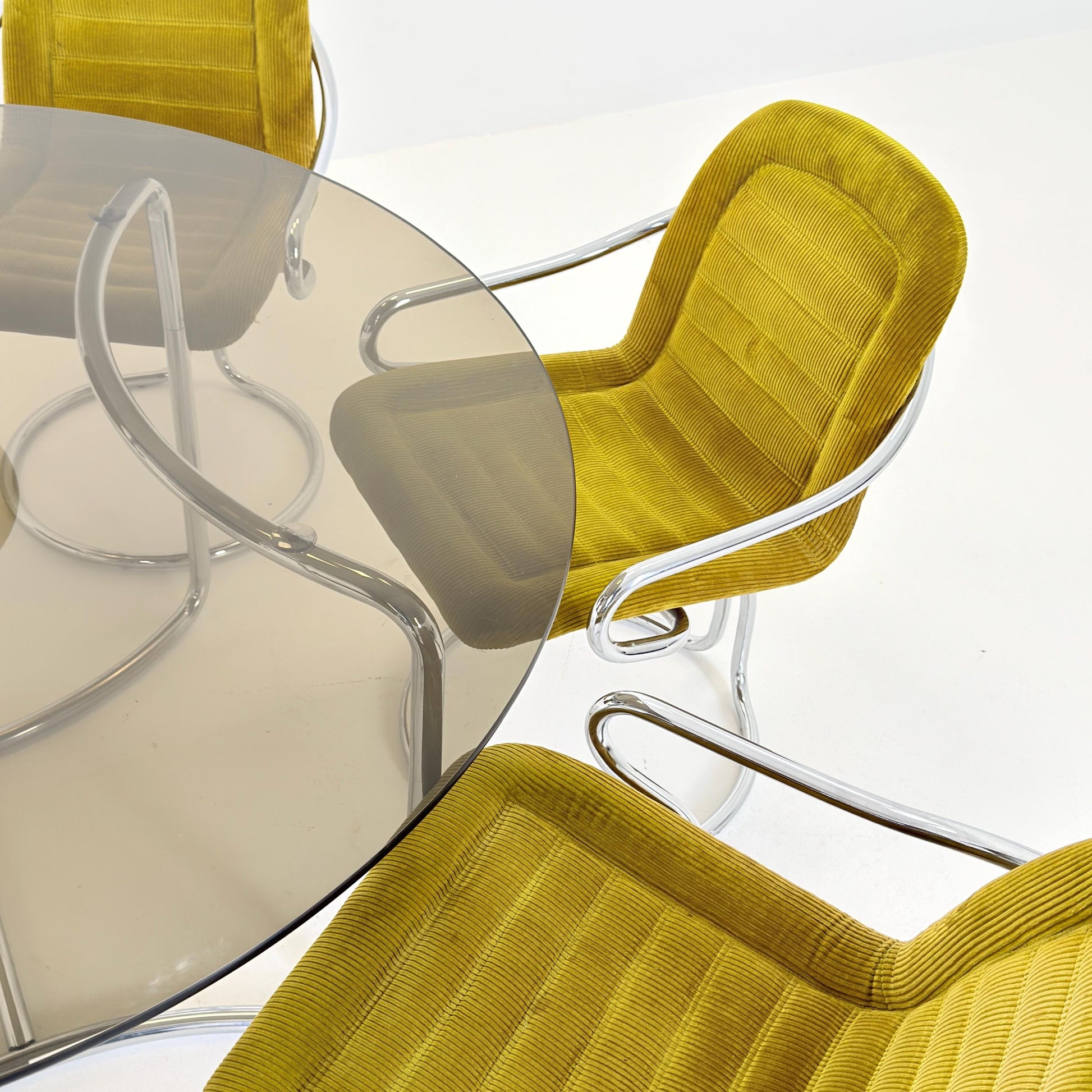 Set of 6 Mid century Cantilever Dining Chairs by Gastone Rinaldi Cantilever Dining Chairs – for RIMA Italy 1970s