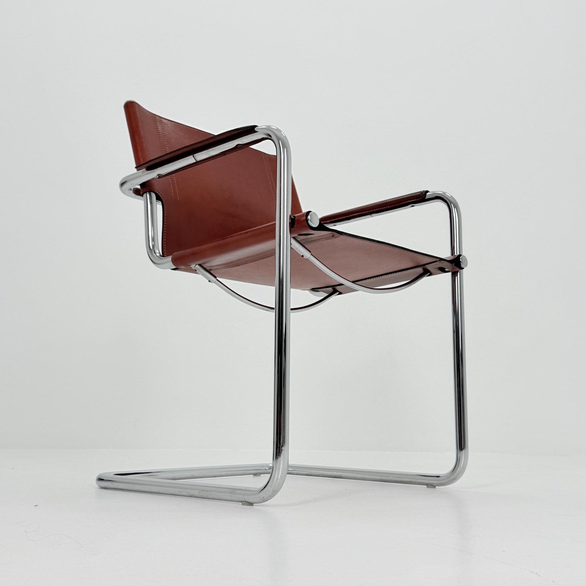 Mid century Matteo Grassi MG5 Dark Cognac Leather Bauhaus Chair, 1980s Italy — Mart Stam & Marcel Breuer