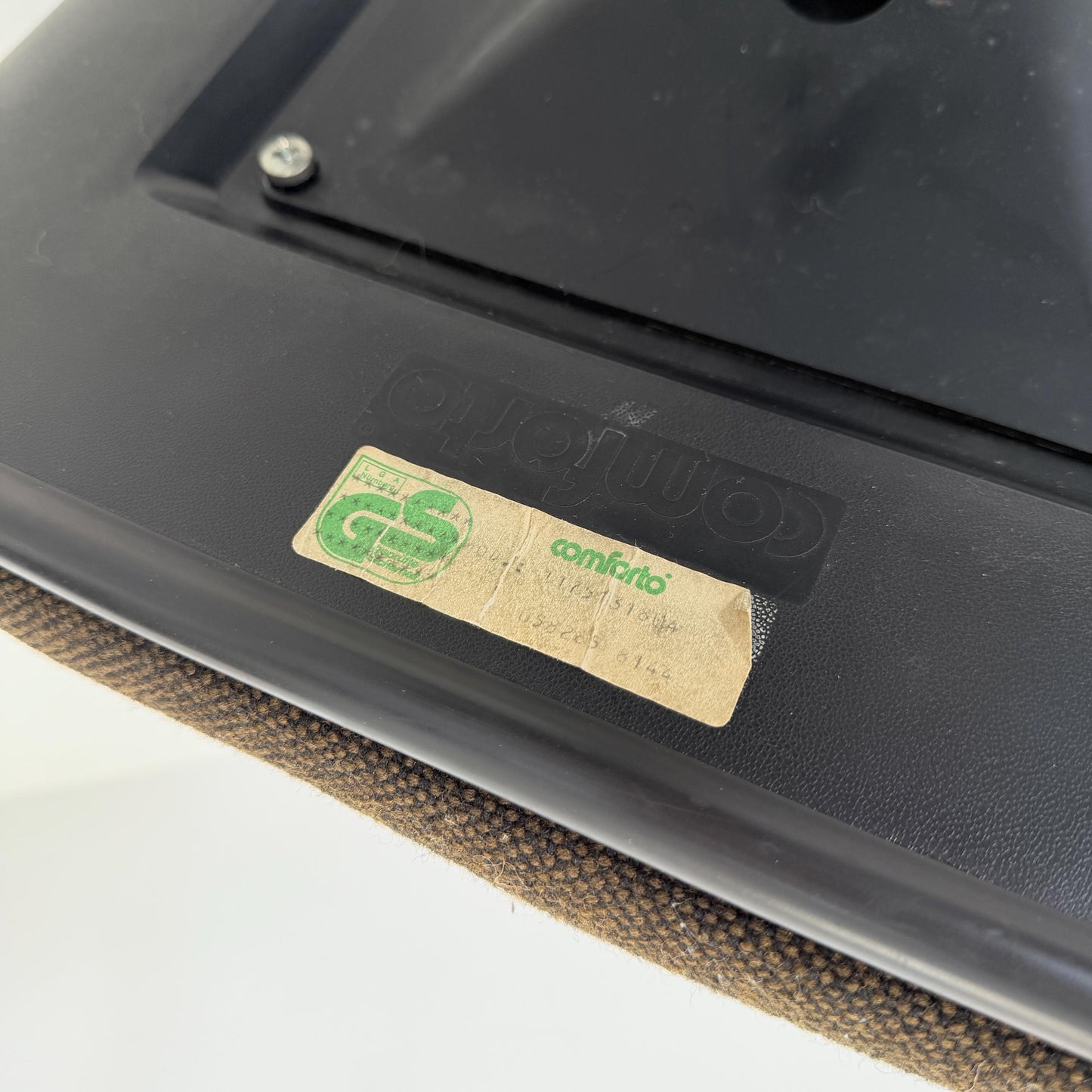 1 of 5 Mid-Century Modern, Desk - Office Chair – by Charles Pollock for Comforto Germany 1970s