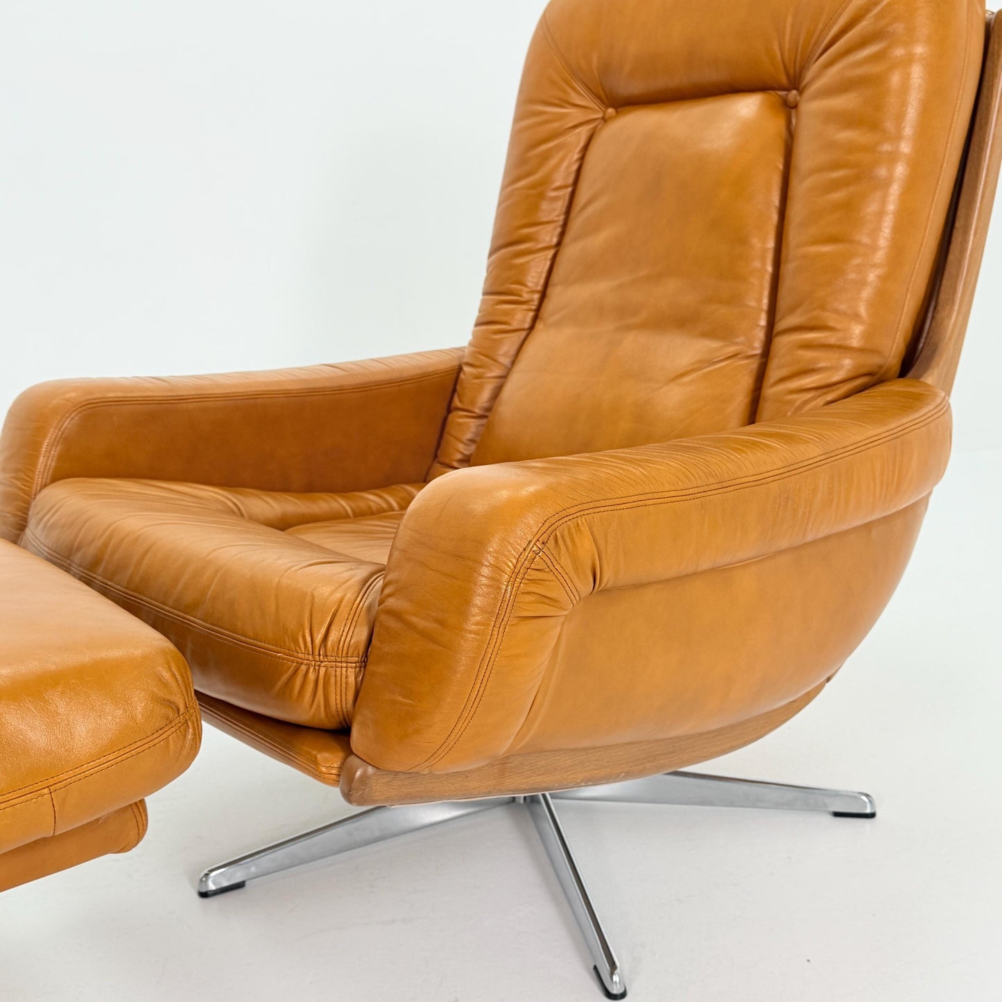 Mid Century Lounge Chair & Ottoman by Eugen Schmidt for Soloform, Germany 1970s