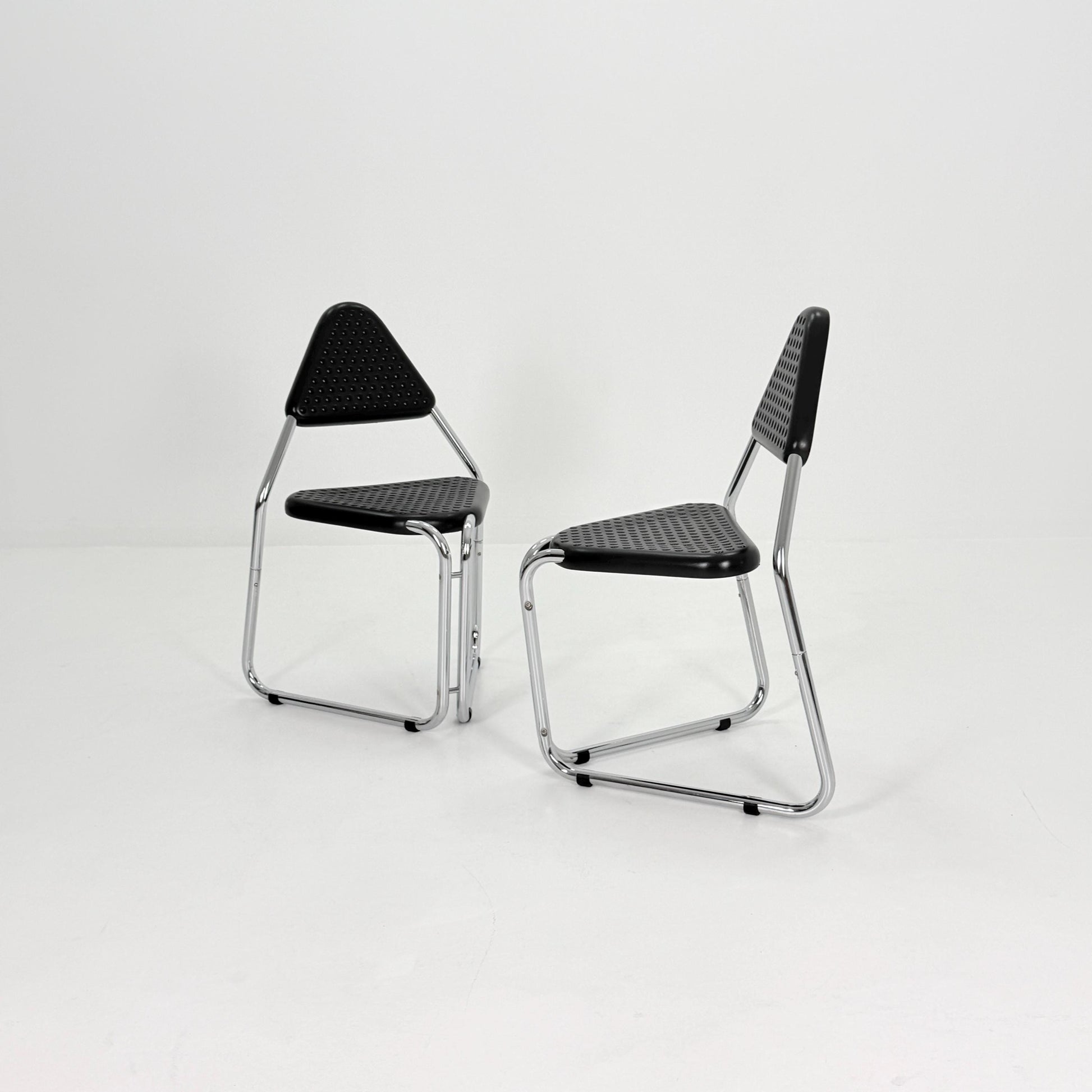 Set of 8 Memphis Style Triangular Dining Chairs, 1980s Germany