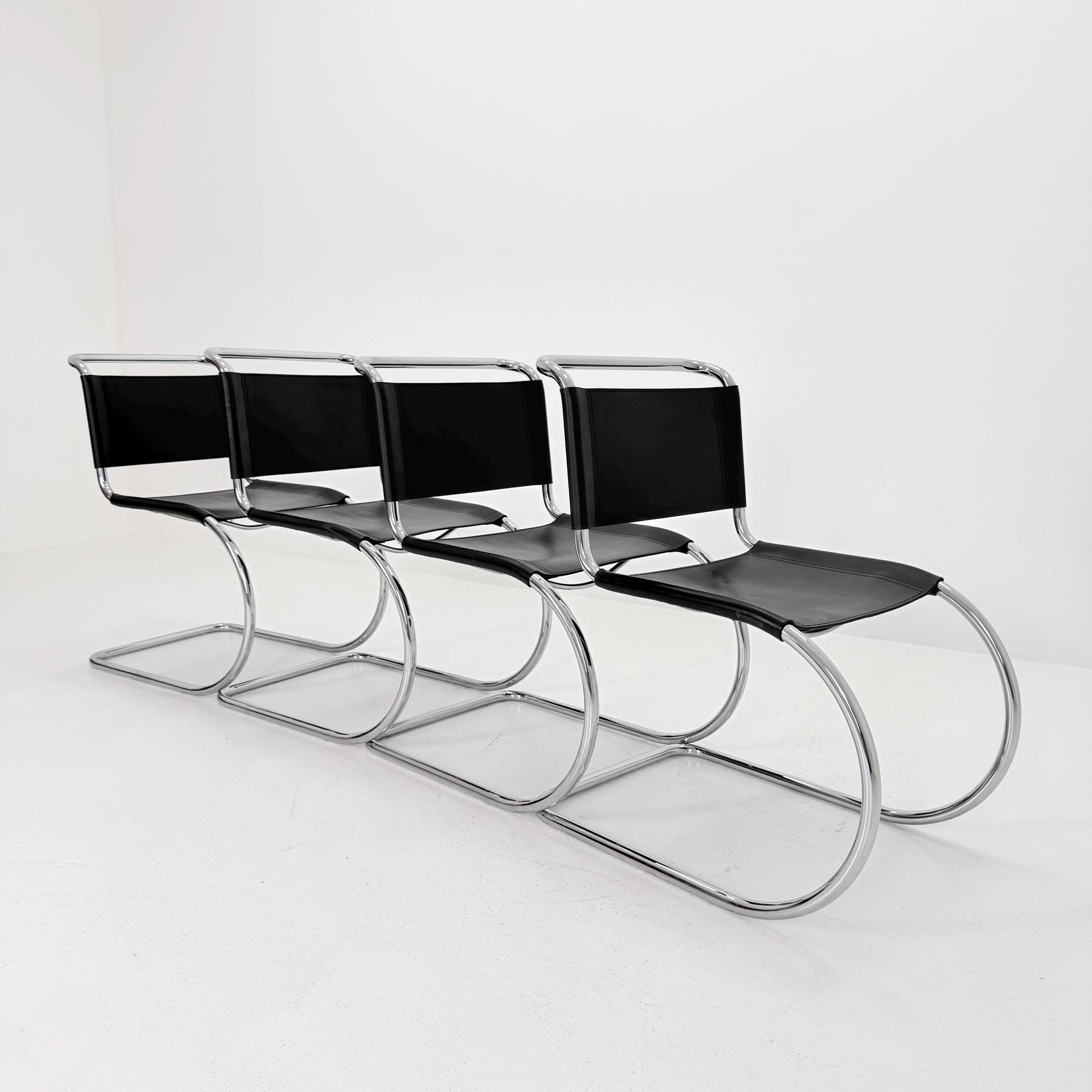 Set of 4 MR10 lounge black leather chairs design by Ludwig Mies van der Rohe , 1980s Italy