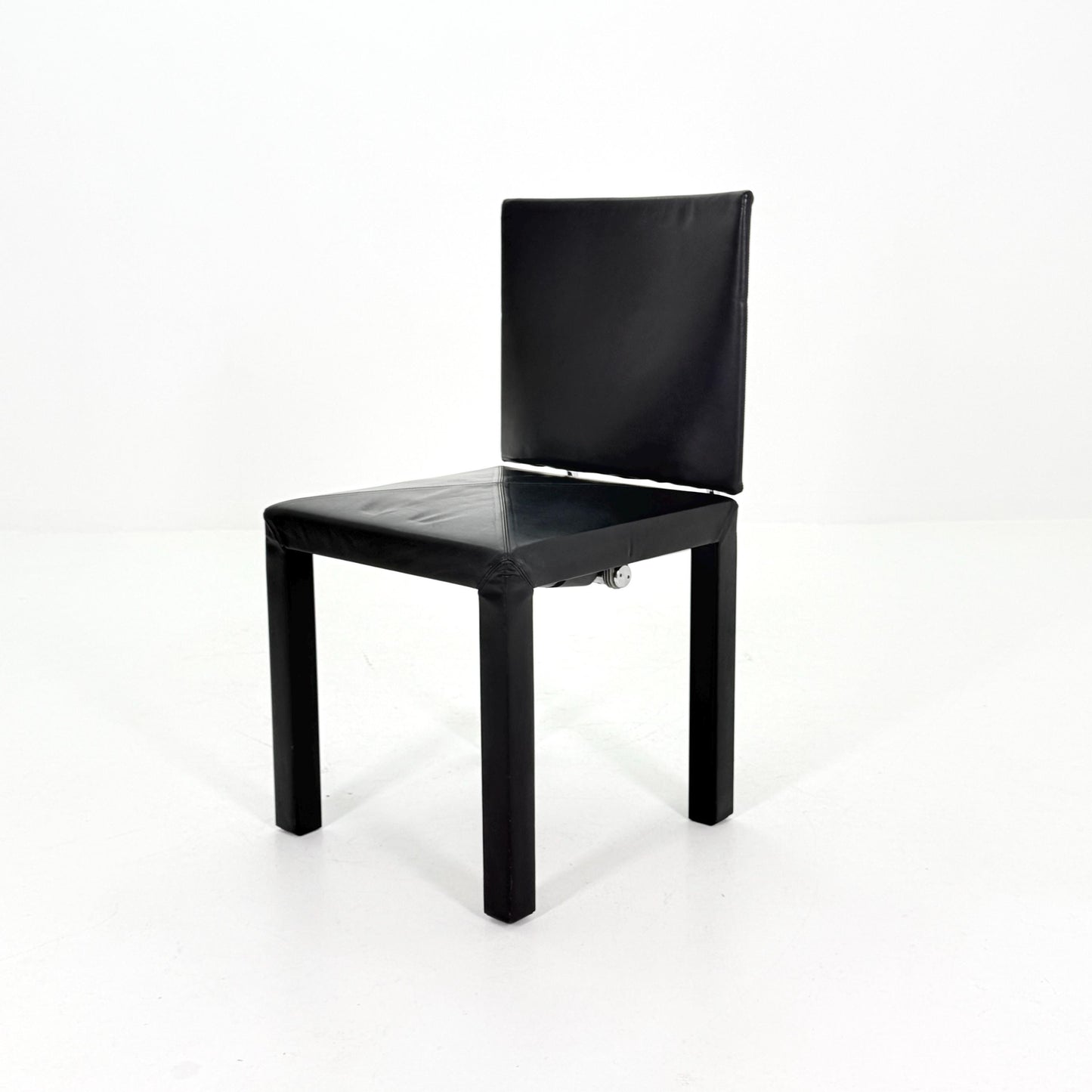 1 of 3 Mid Century Arcadia Dining Chairs by Paolo Piva for B&B Italia – Black Leather 1980s Italy