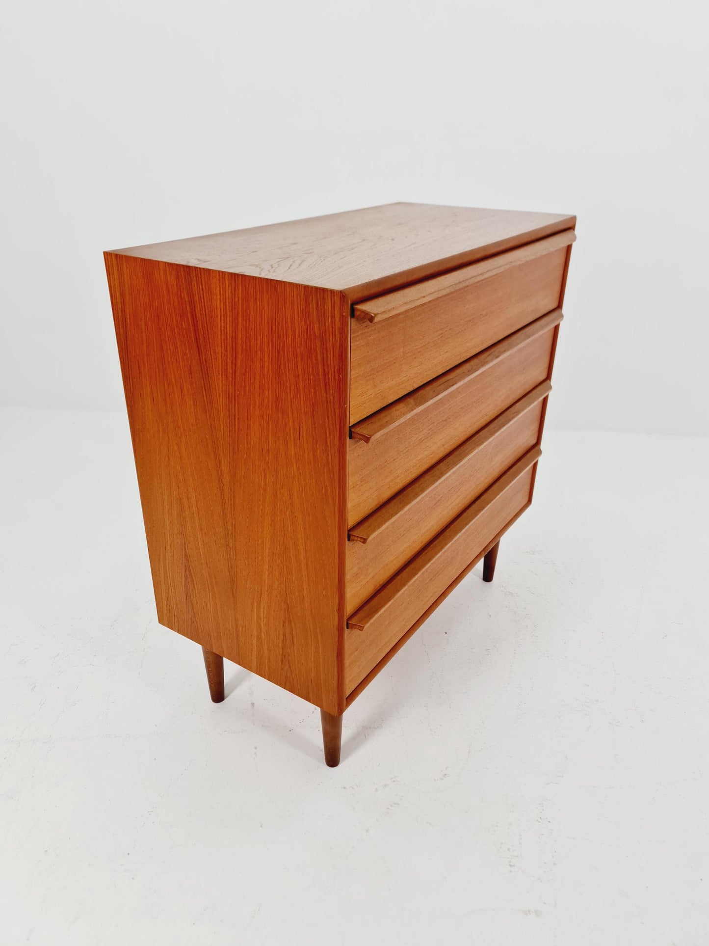 Midcentury danish design chest of drawers By Gunnar Tibergaard, 1960s