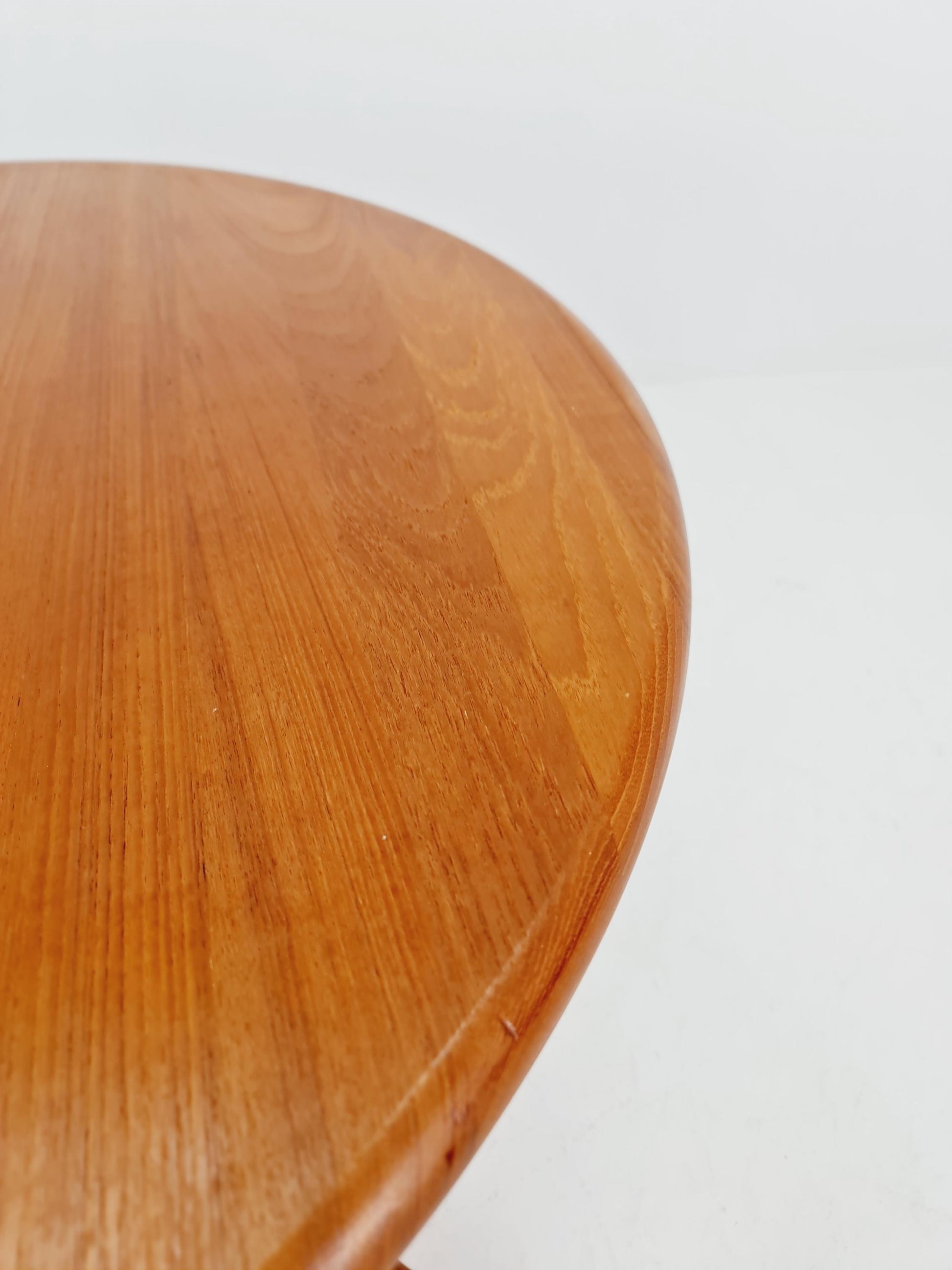 Mid century Danish SolidTeak Round dining table By Korup Design , 1970s