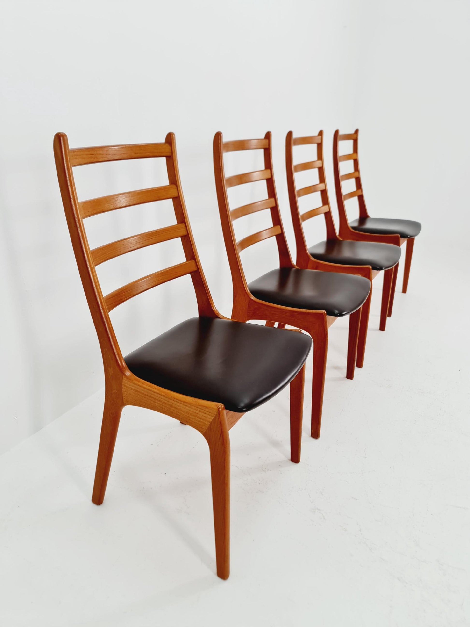 Vintage Danish solid teak dining chairs by Kai kritiansen for Koruo stolefabrik ,Model N 26 , 1960s, Set of 4