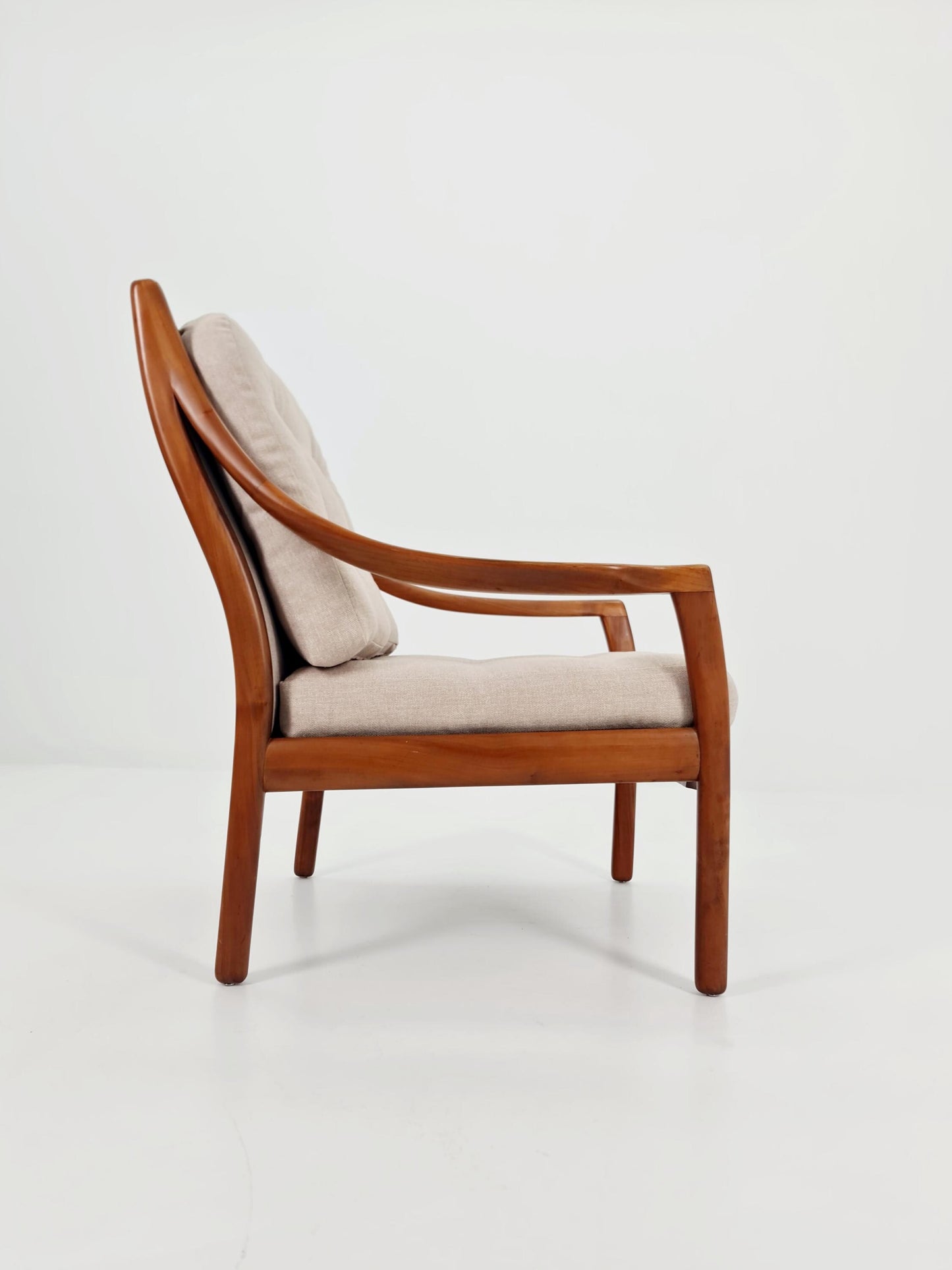 Mid Century Solid cherry wood lounge chair/ Easy chair byCarl Straub for Goldfeder , 1960s
