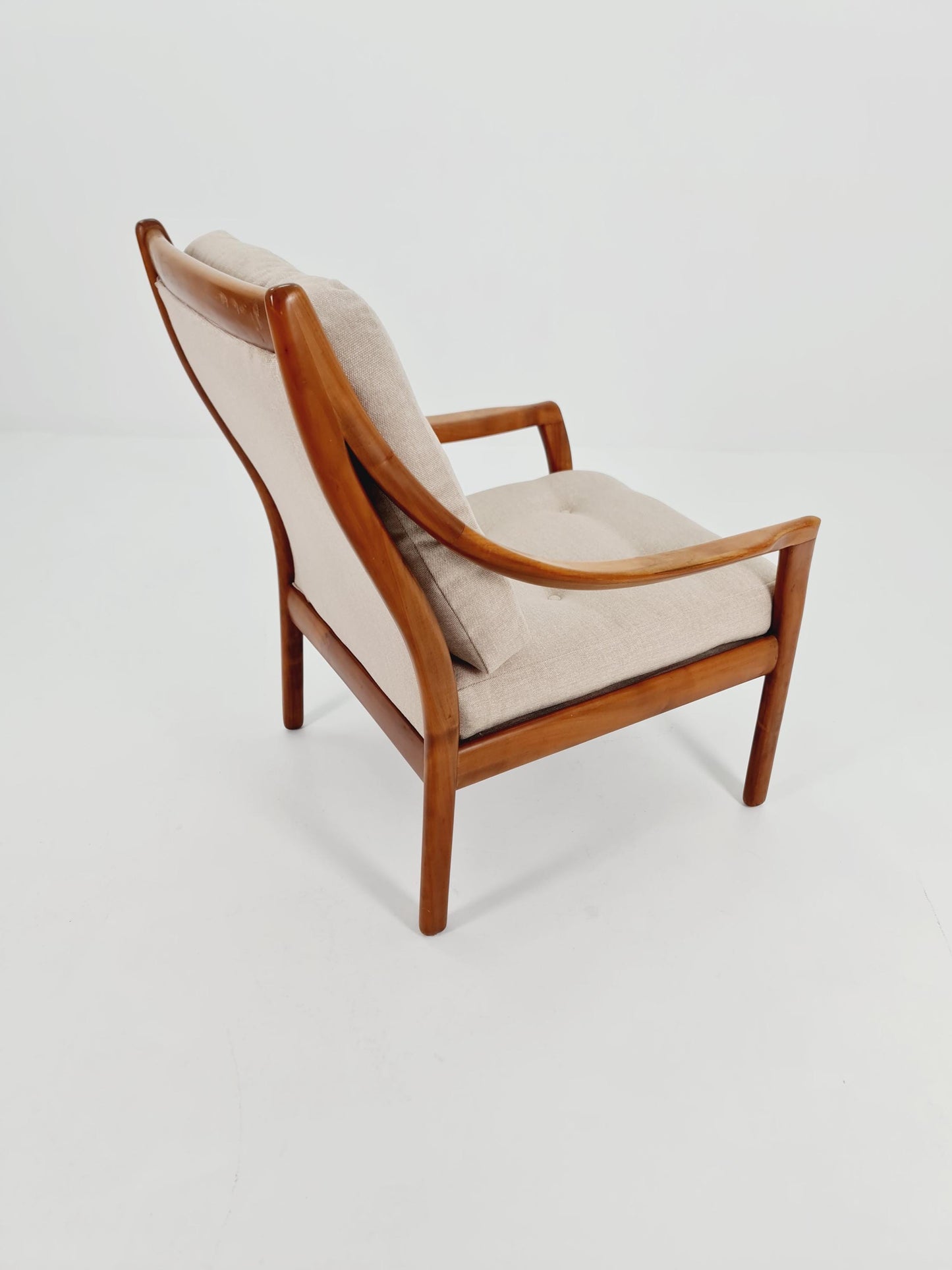 Mid Century Solid cherry wood lounge chair/ Easy chair byCarl Straub for Goldfeder , 1960s