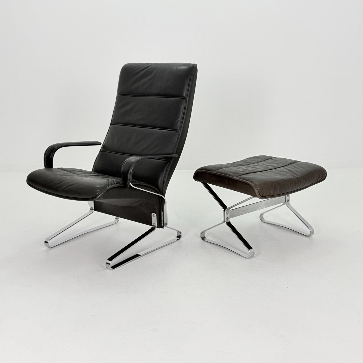 Mid Century Modern Lounge Chair / Ottoman Attributed to Kastholm & Fabricius – Black Leather -Chrome Armchair, Germany 1980s