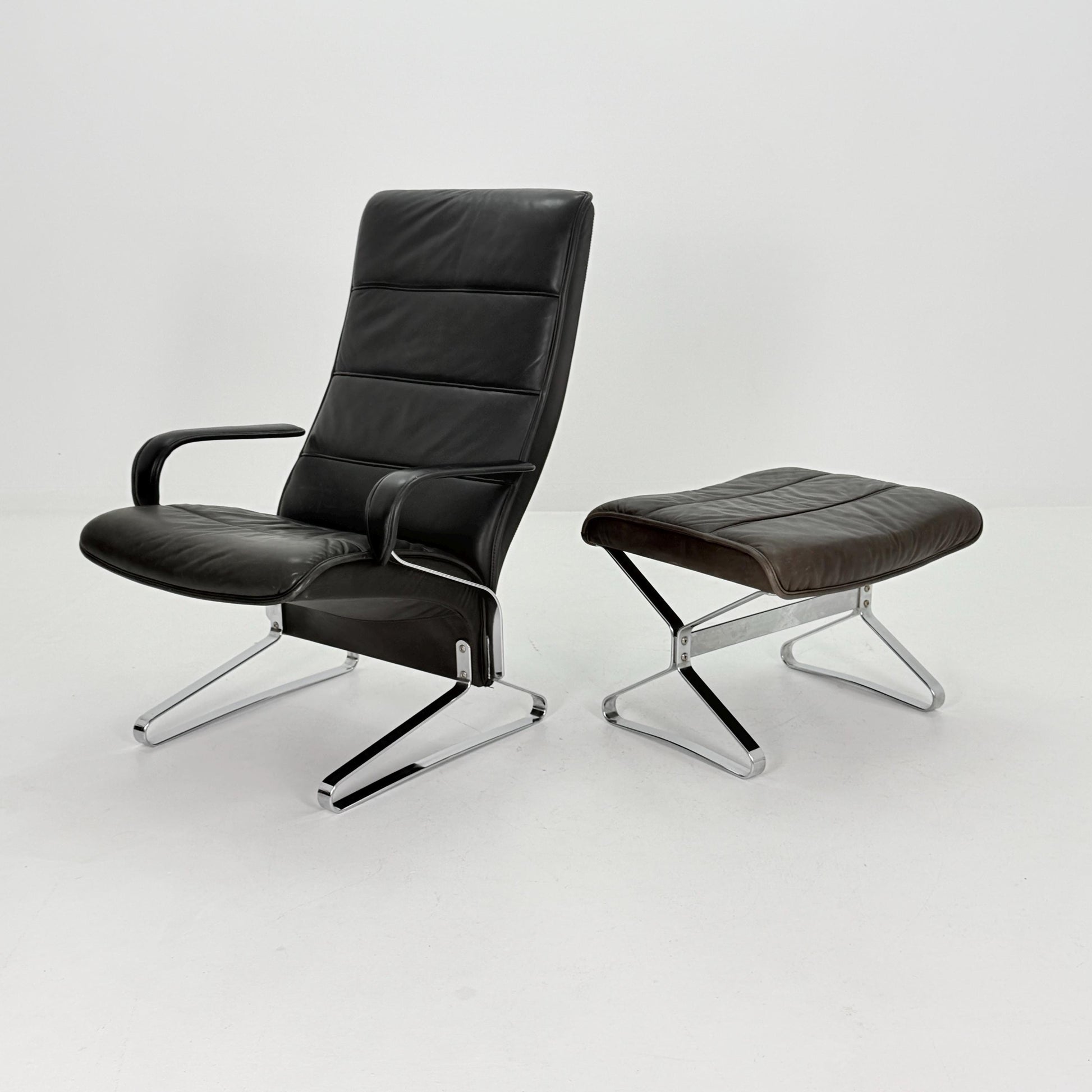 Mid Century Modern Lounge Chair / Ottoman Attributed to Kastholm & Fabricius – Black Leather -Chrome Armchair, Germany 1980s