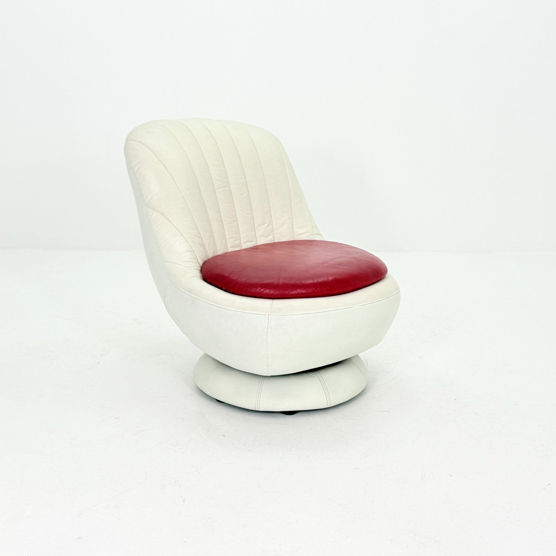 Mid Century Space Age Swivel Lounge Chair – White & Red Leather, Germany 1970s,
