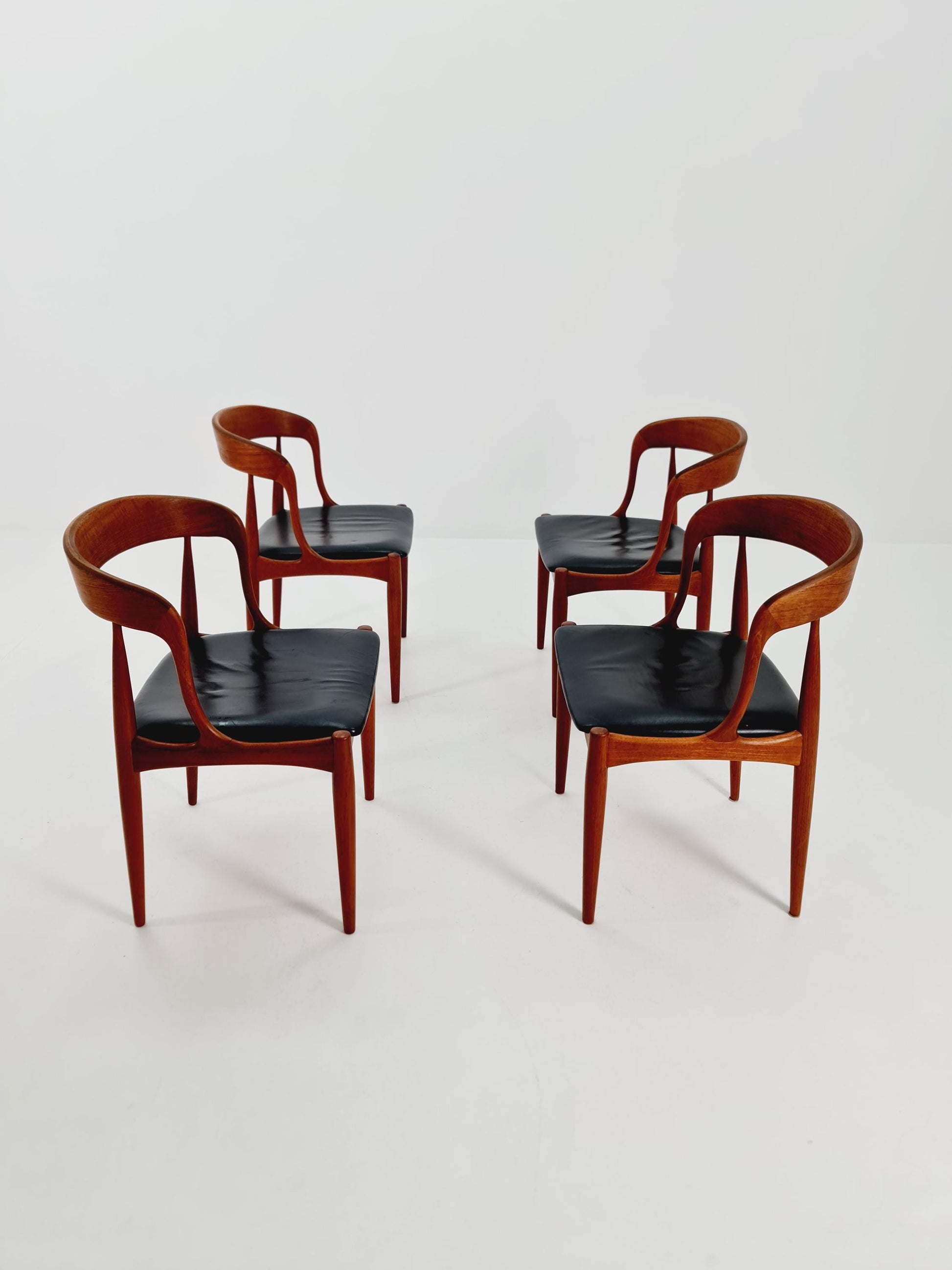 Vintage Danish teak dining charis by johannes Andersen for Uldum Mobelfabrik , 1960s, set of 4