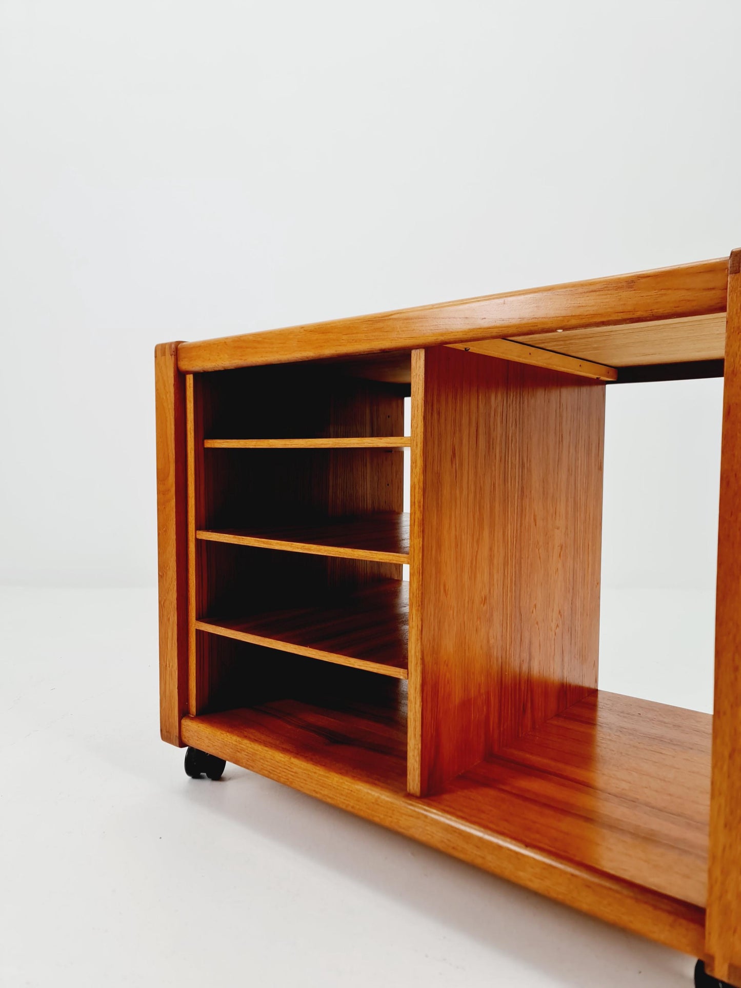 Vintage mid century danish trolley in teak Sideboard / bar cart By Salling Stolefabrik, 1960s