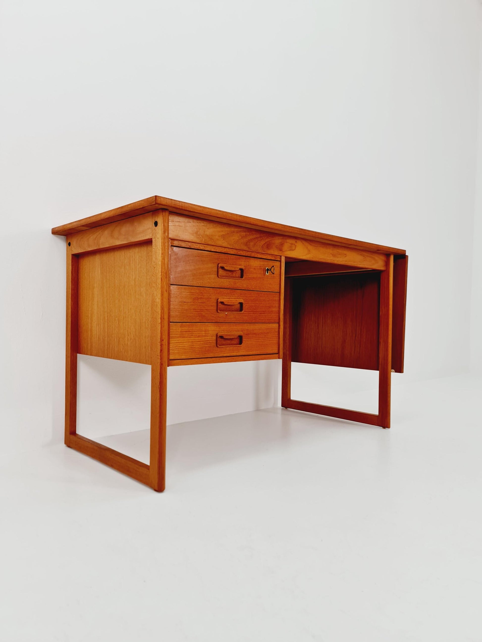 Mid century Danish leaf Drop teak desk By Vi-Ma Möbler, 1960s