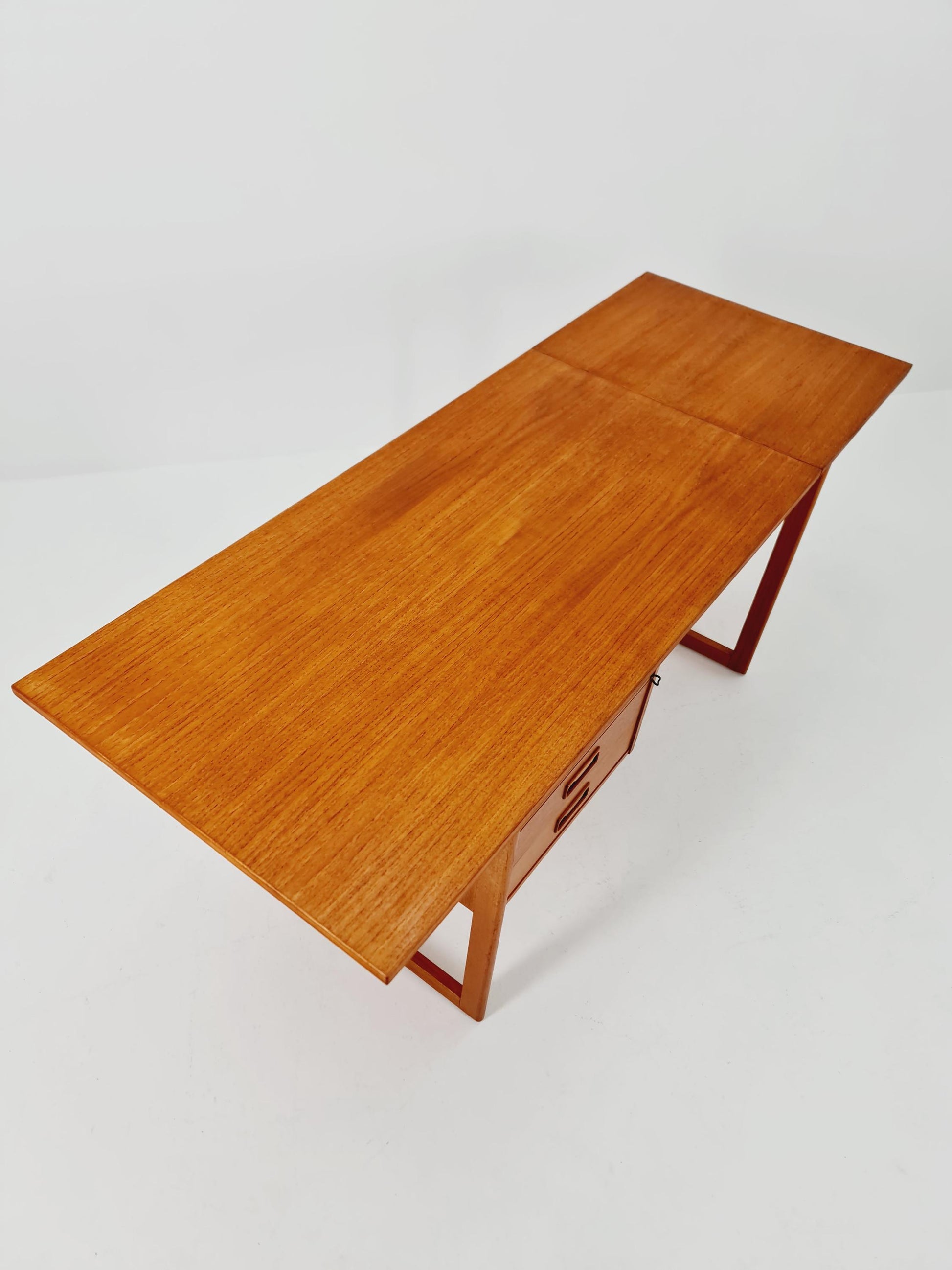 Mid century Danish leaf Drop teak desk By Vi-Ma Möbler, 1960s