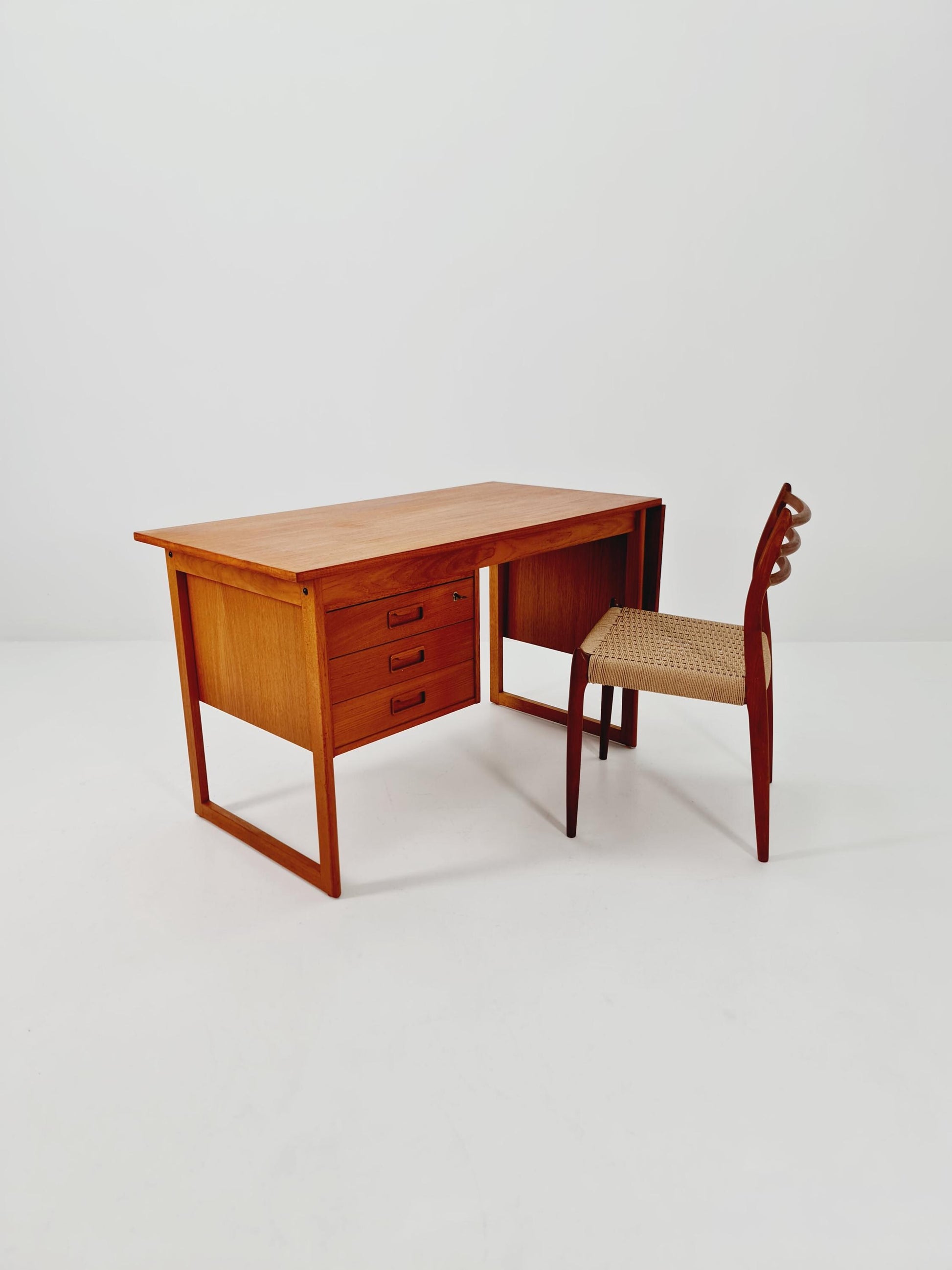 Mid century Danish leaf Drop teak desk By Vi-Ma Möbler, 1960s
