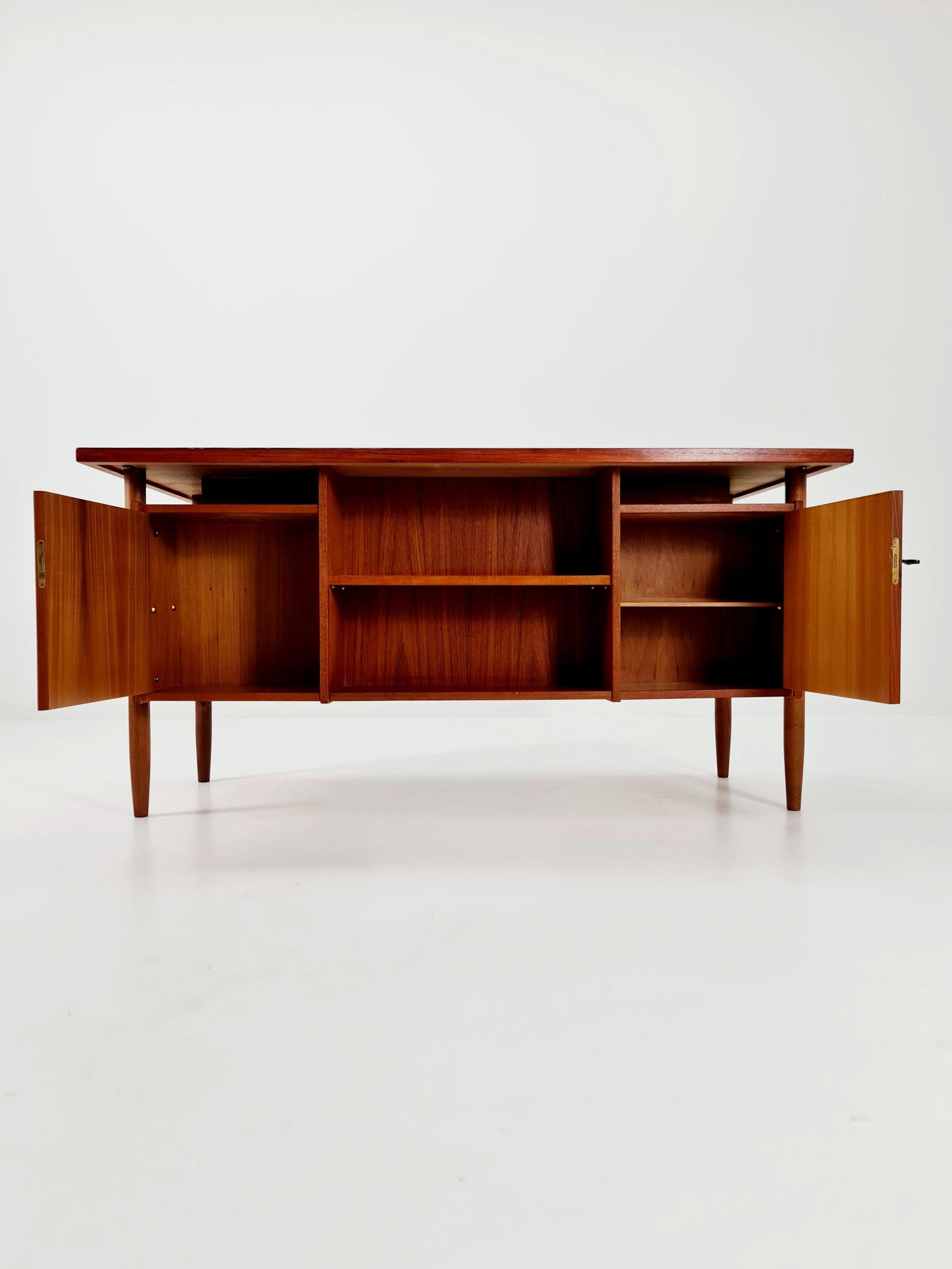Danish vintage teak for GV Møbler, Denmark, 1960s